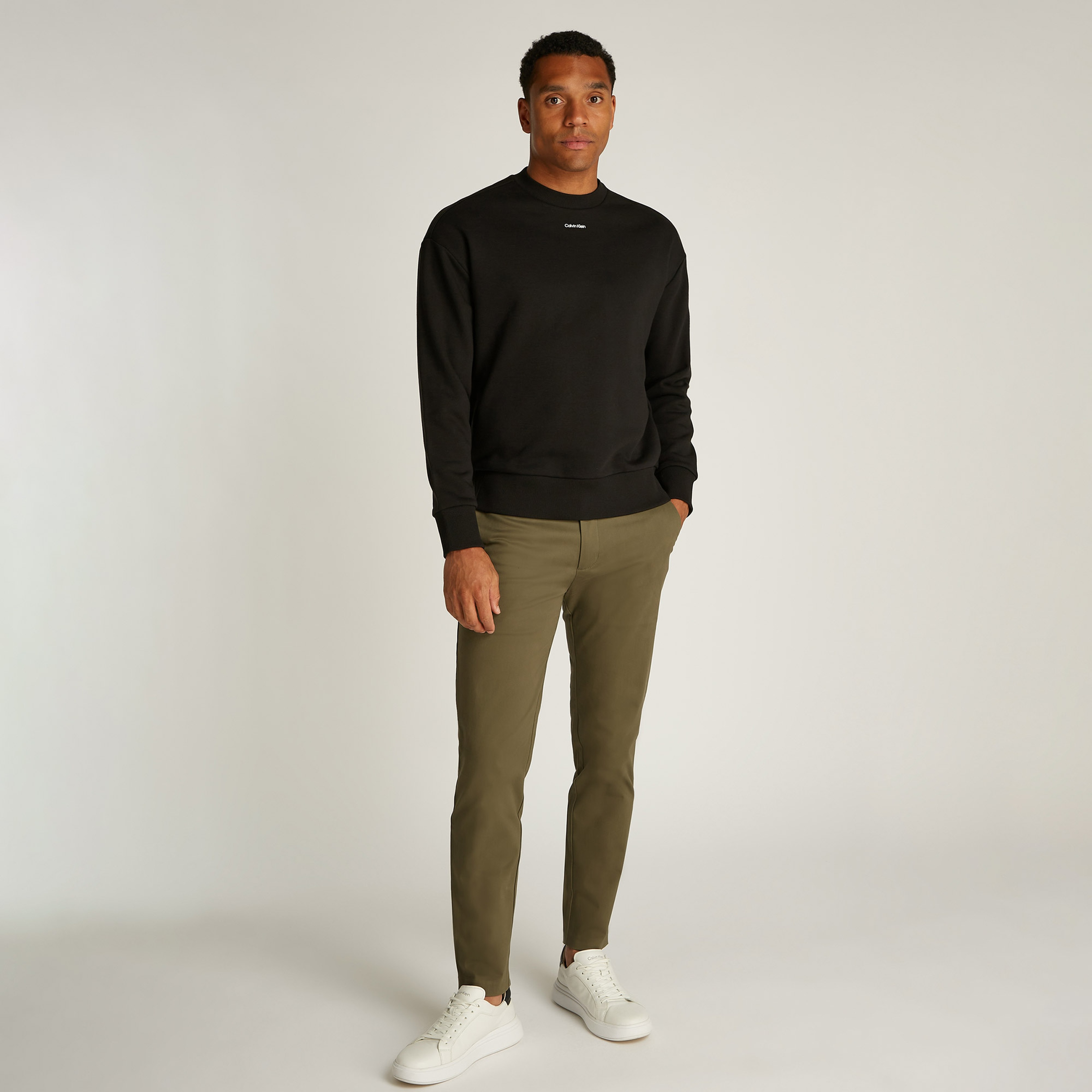 Calvin Klein Nano Logo Erkek Siyah Sweatshirt