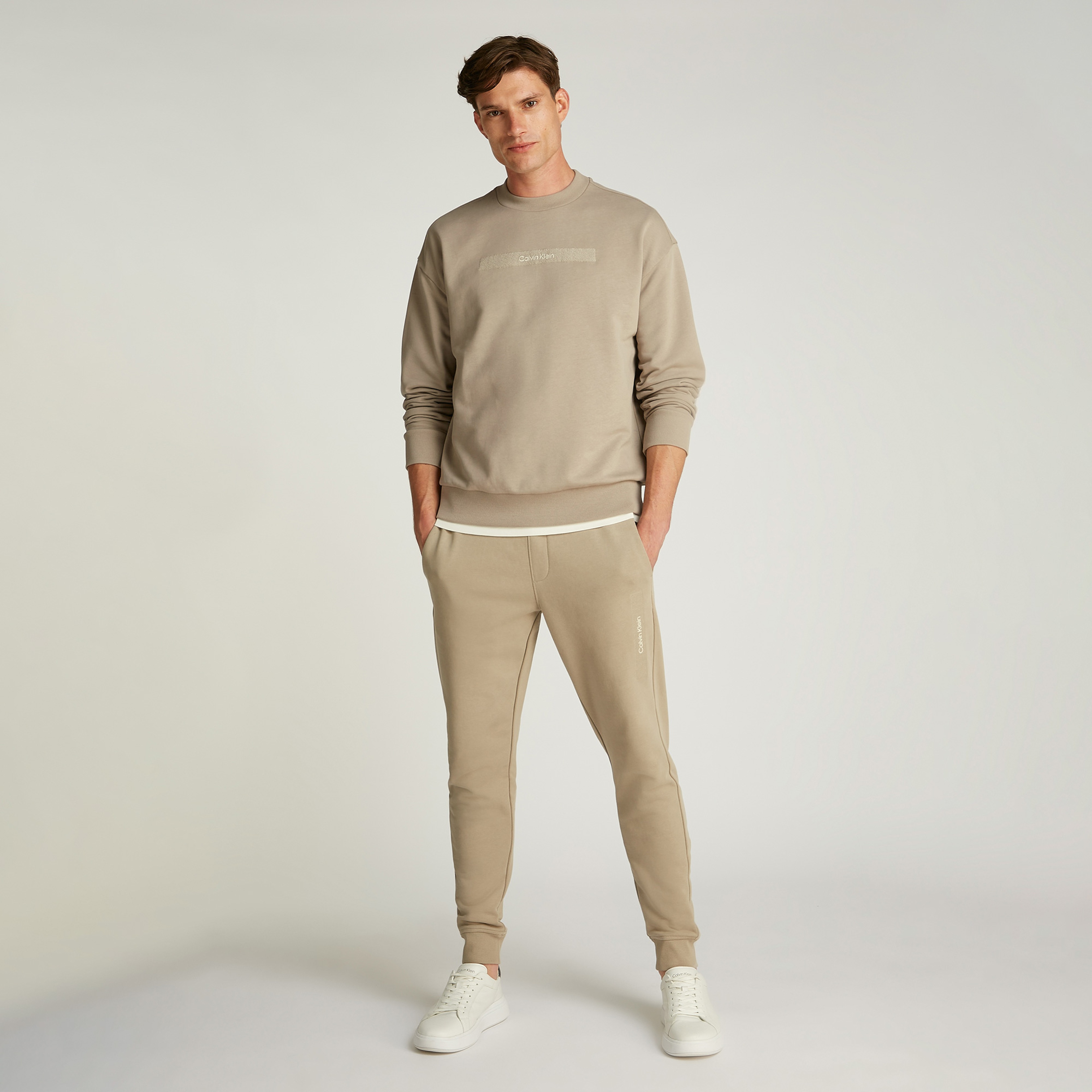 Calvin Klein Structured Embroidery Erkek Bej Sweatshirt