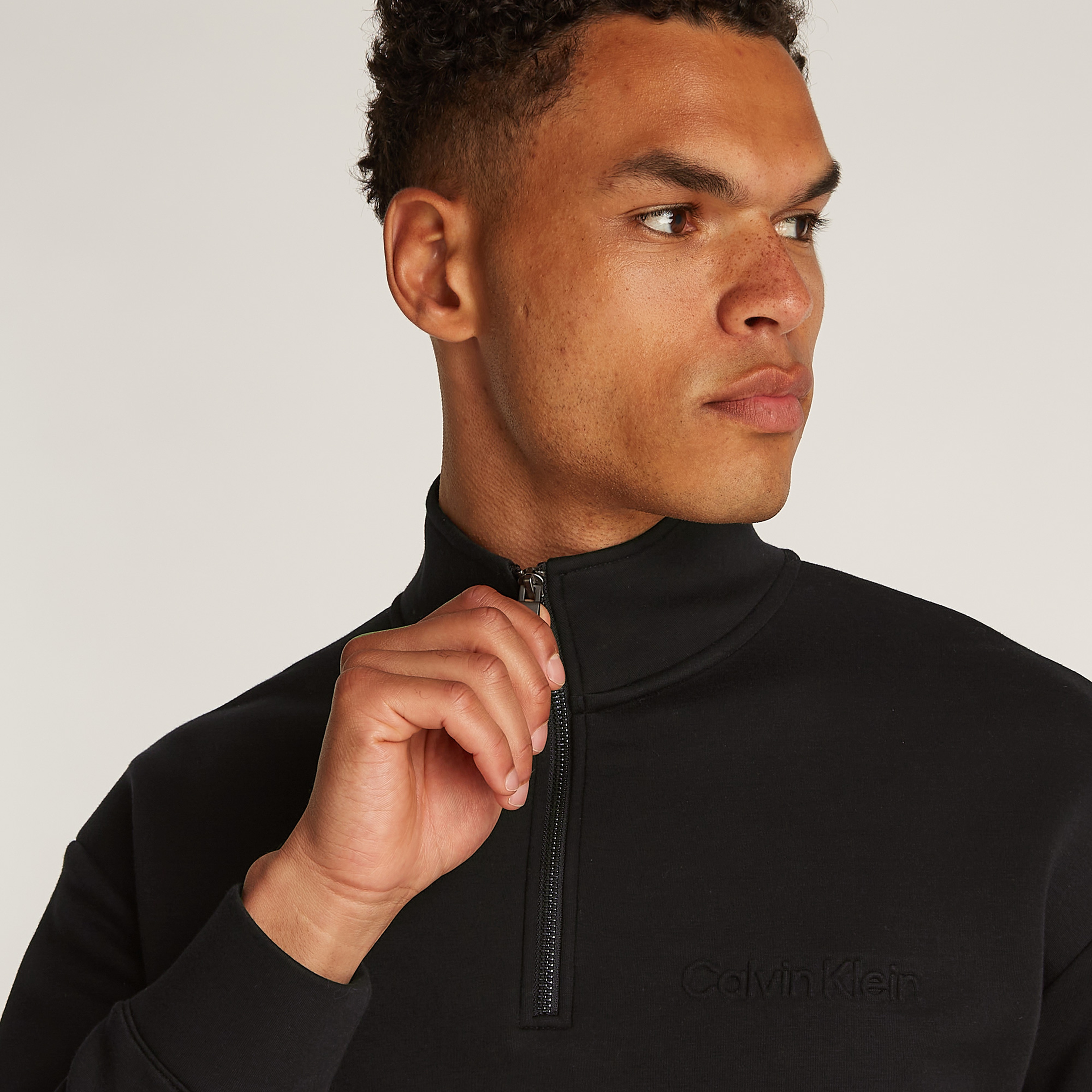 Calvin Klein Spacer Embossed Logo Q-Zip Erkek Siyah