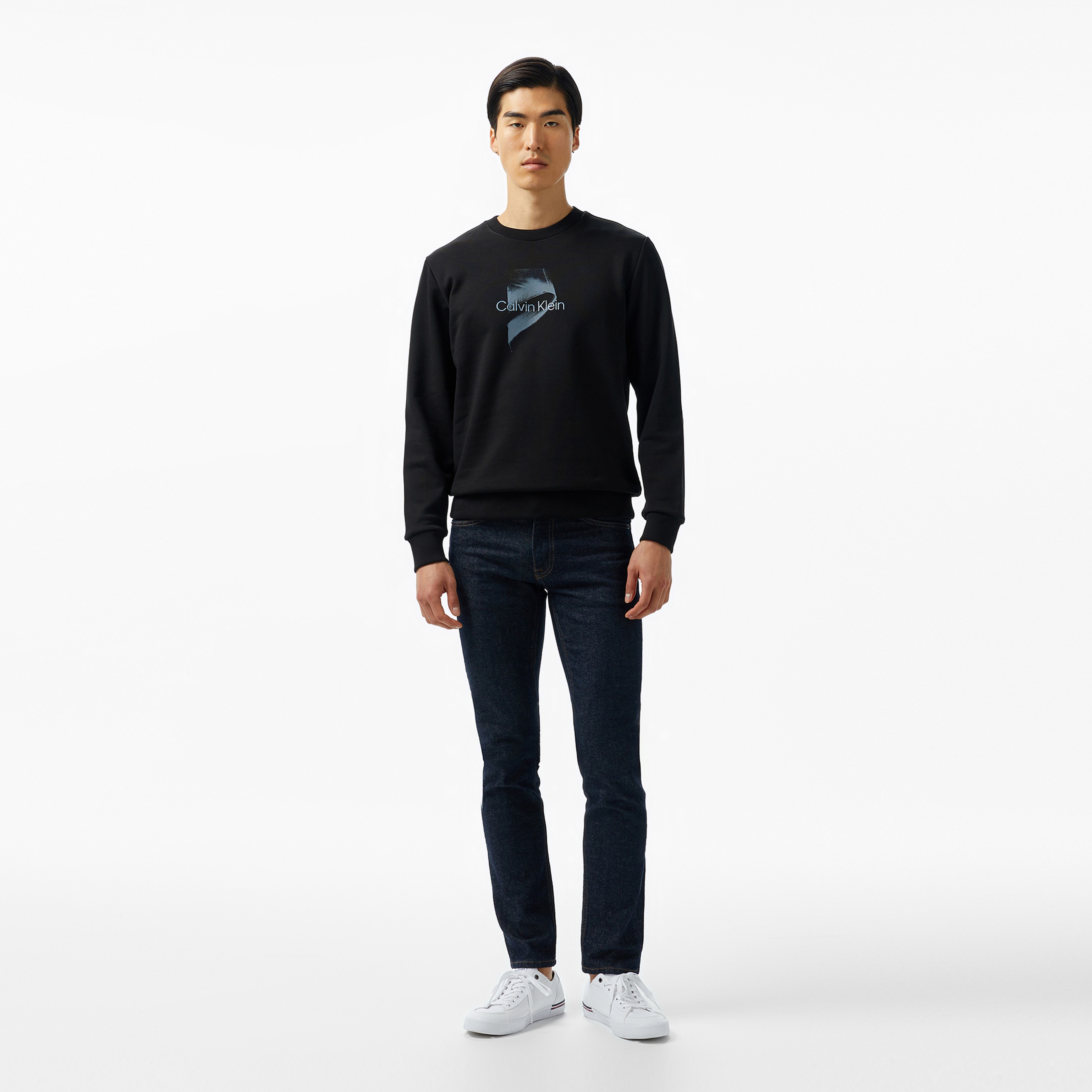 Calvin Klein Raised Logo Erkek Siyah Sweatshirt