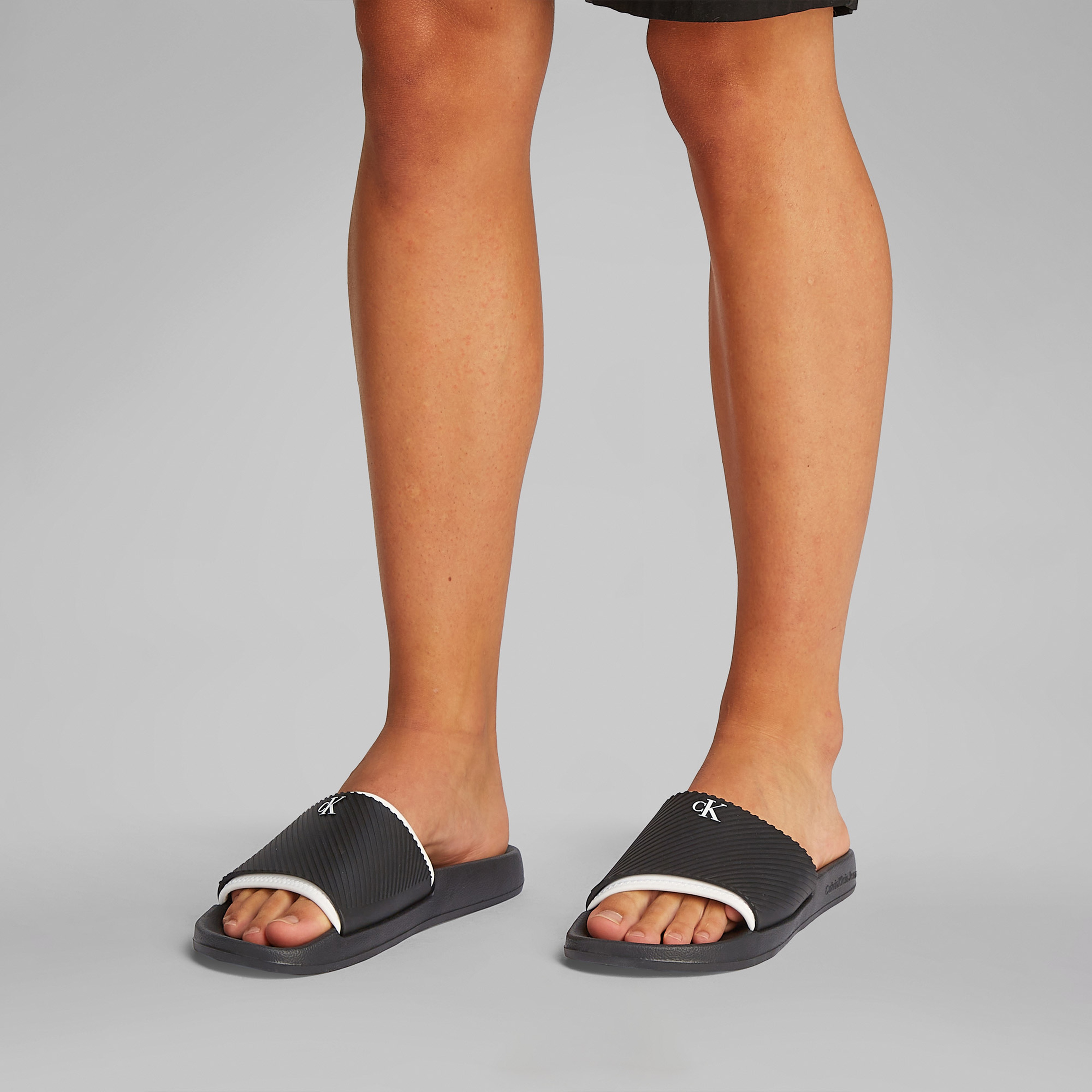 Calvin Klein Erkek Siyah Terlik