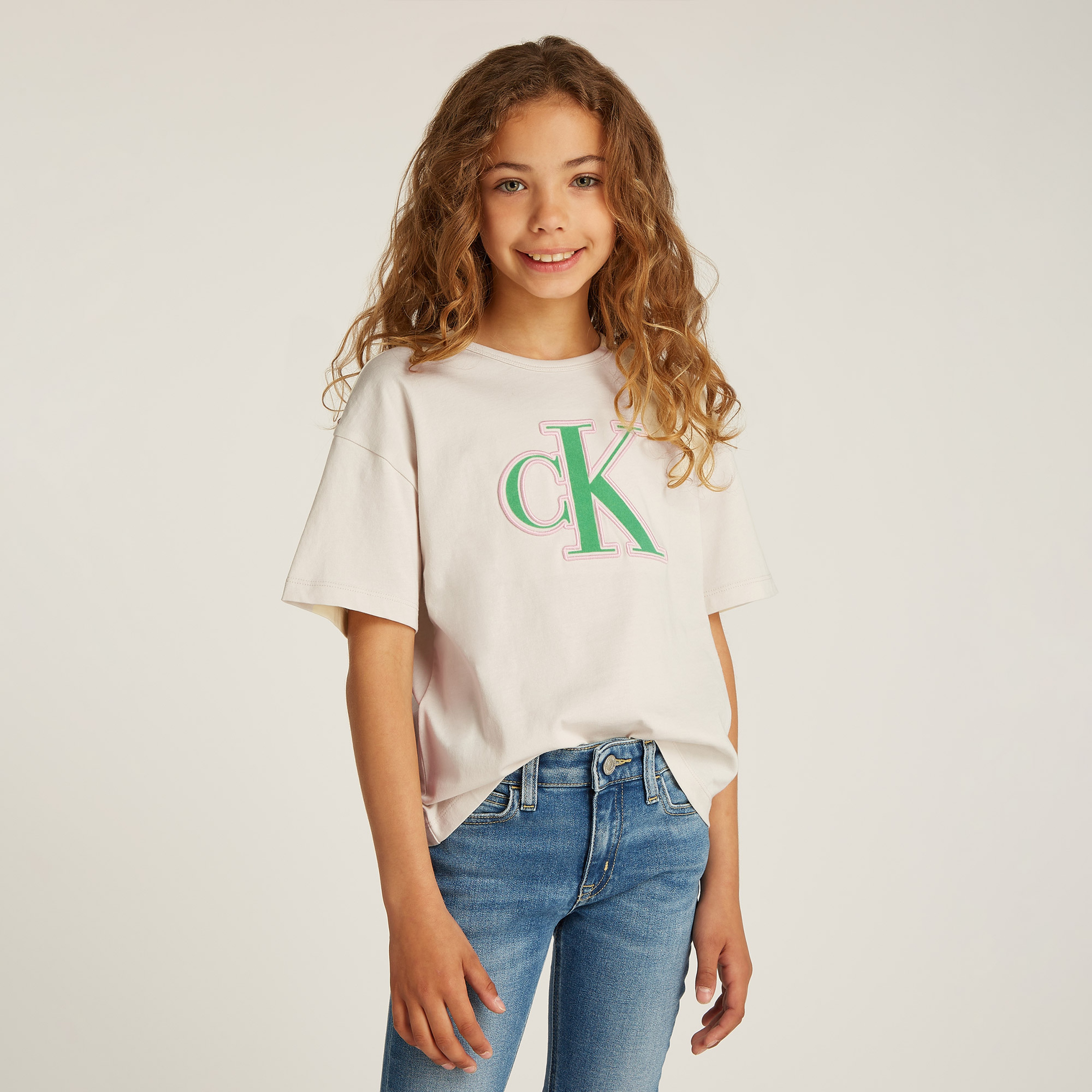 Calvin Klein Monogram Flo Boxy Çocuk Bej T-Shirt