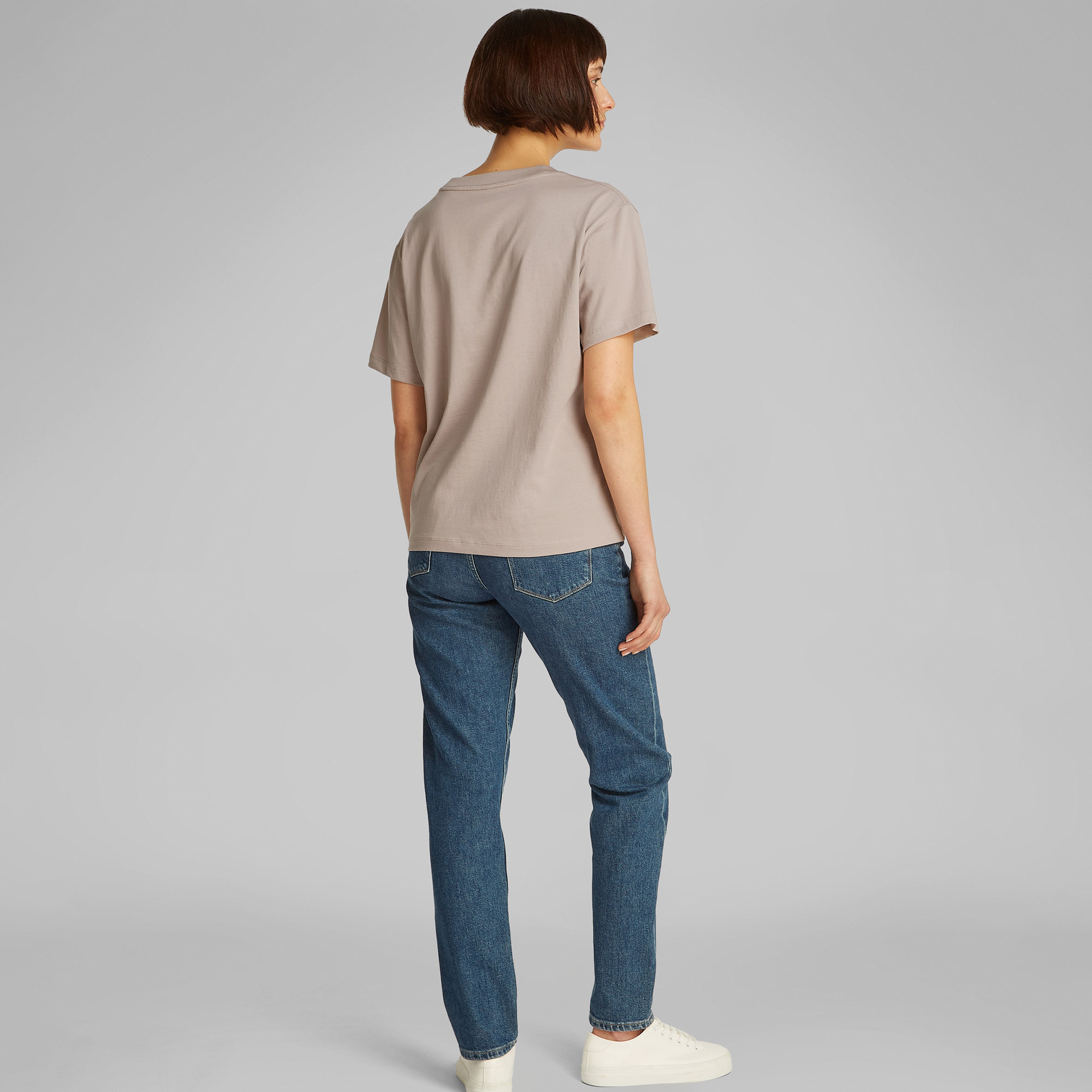 Calvin Klein Embroidered Monologo Kadın Gri T-Shirt