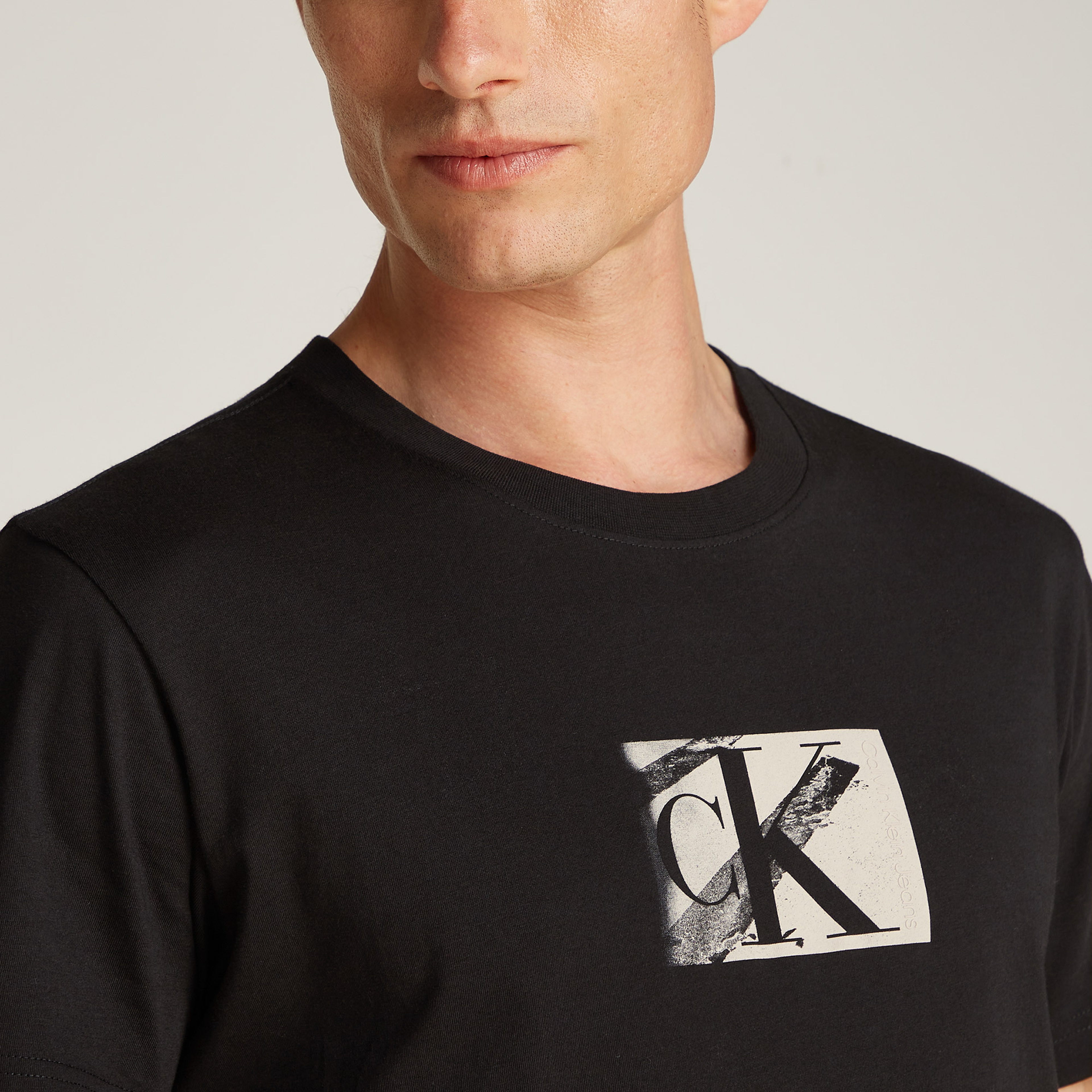 Calvin Klein Small Box Erkek Siyah T-Shirt
