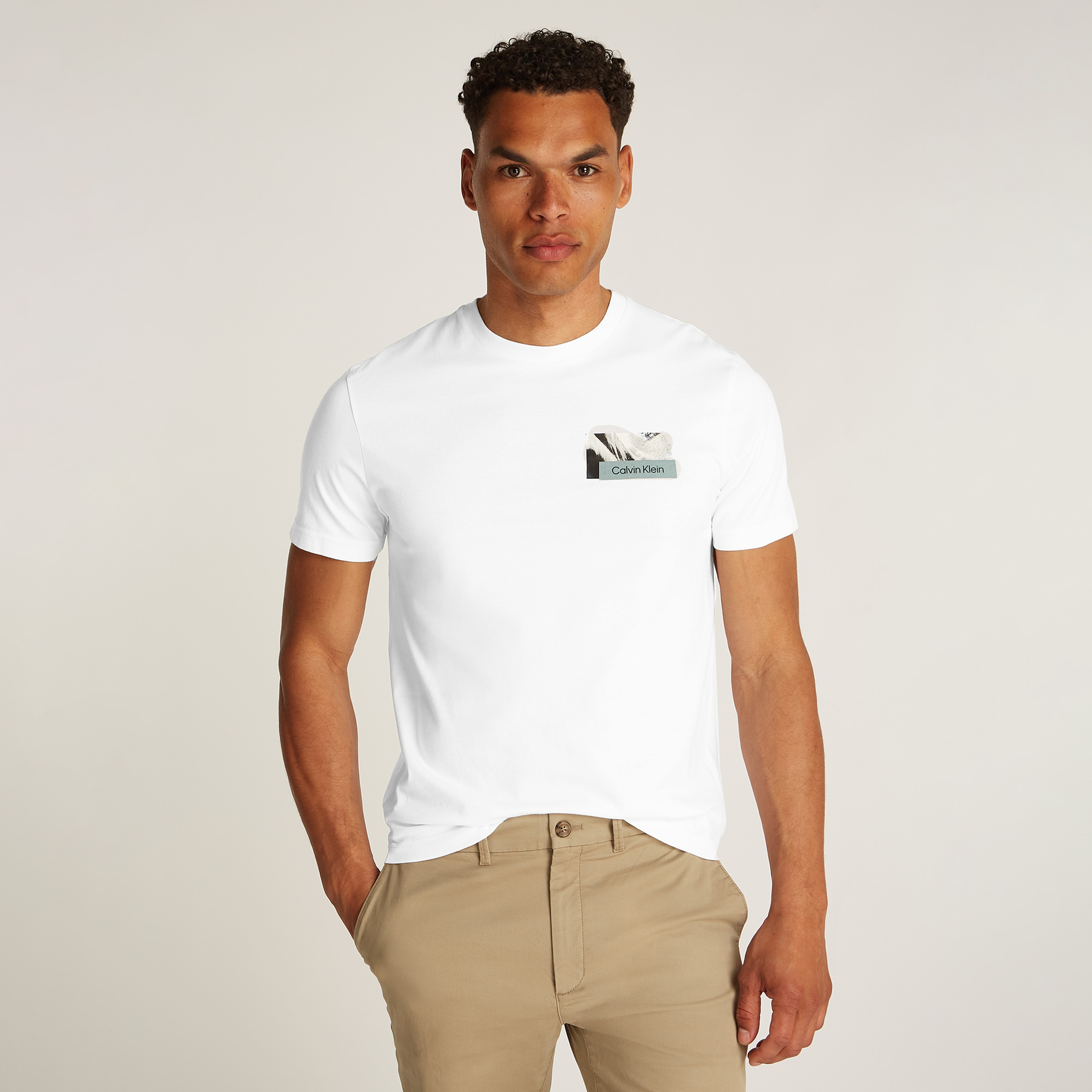 Calvin Klein Logo Graphic Erkek Beyaz T-Shirt