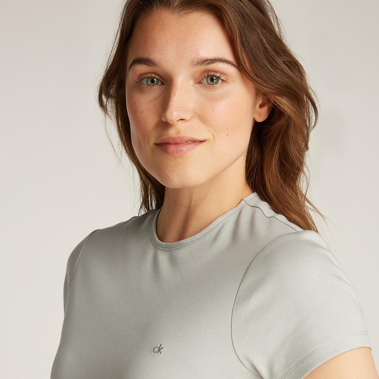 Calvin Klein Liquid Touch C-Nk Top Kadın Gri T-Shirt