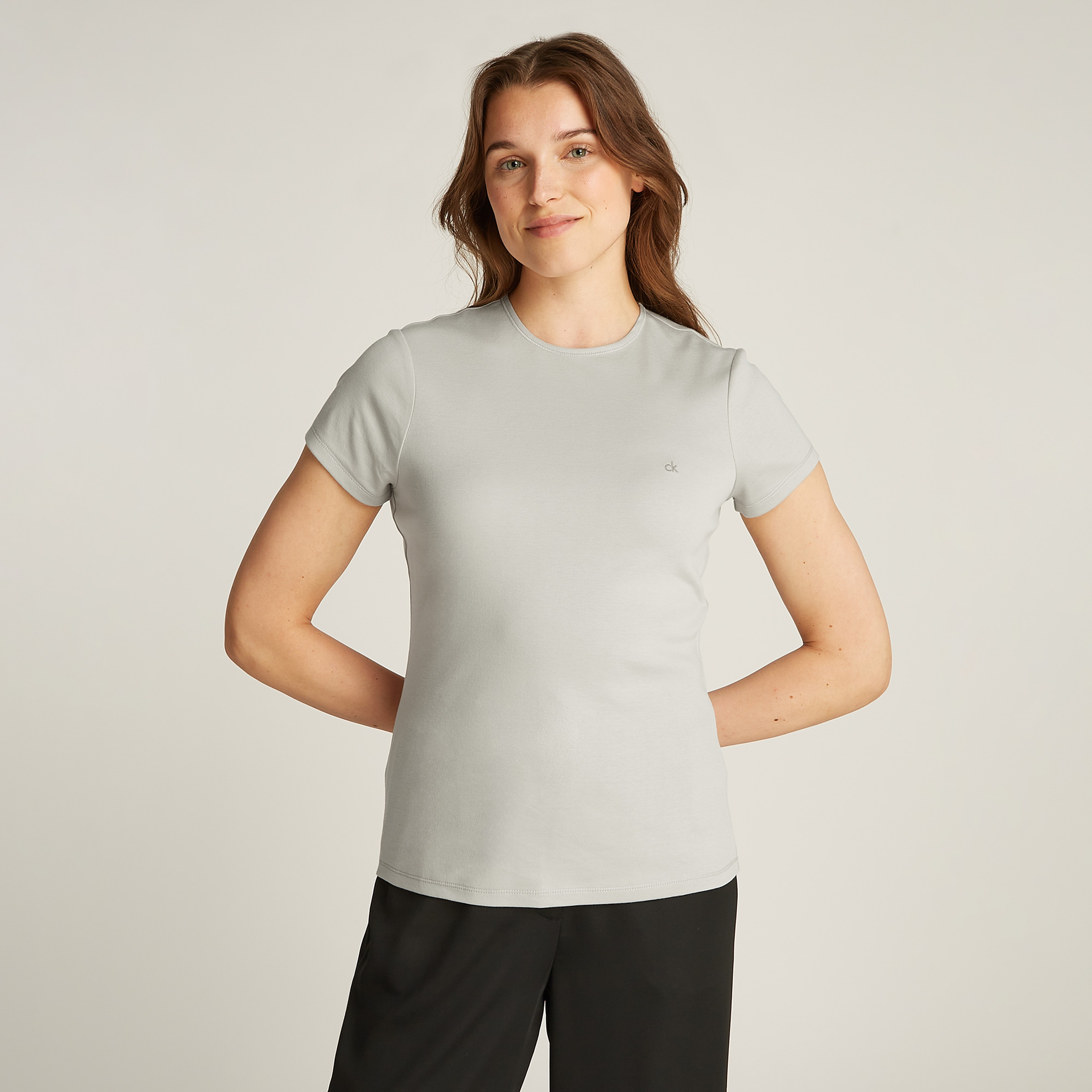 Calvin Klein Liquid Touch C-Nk Top Kadın Gri T-Shirt
