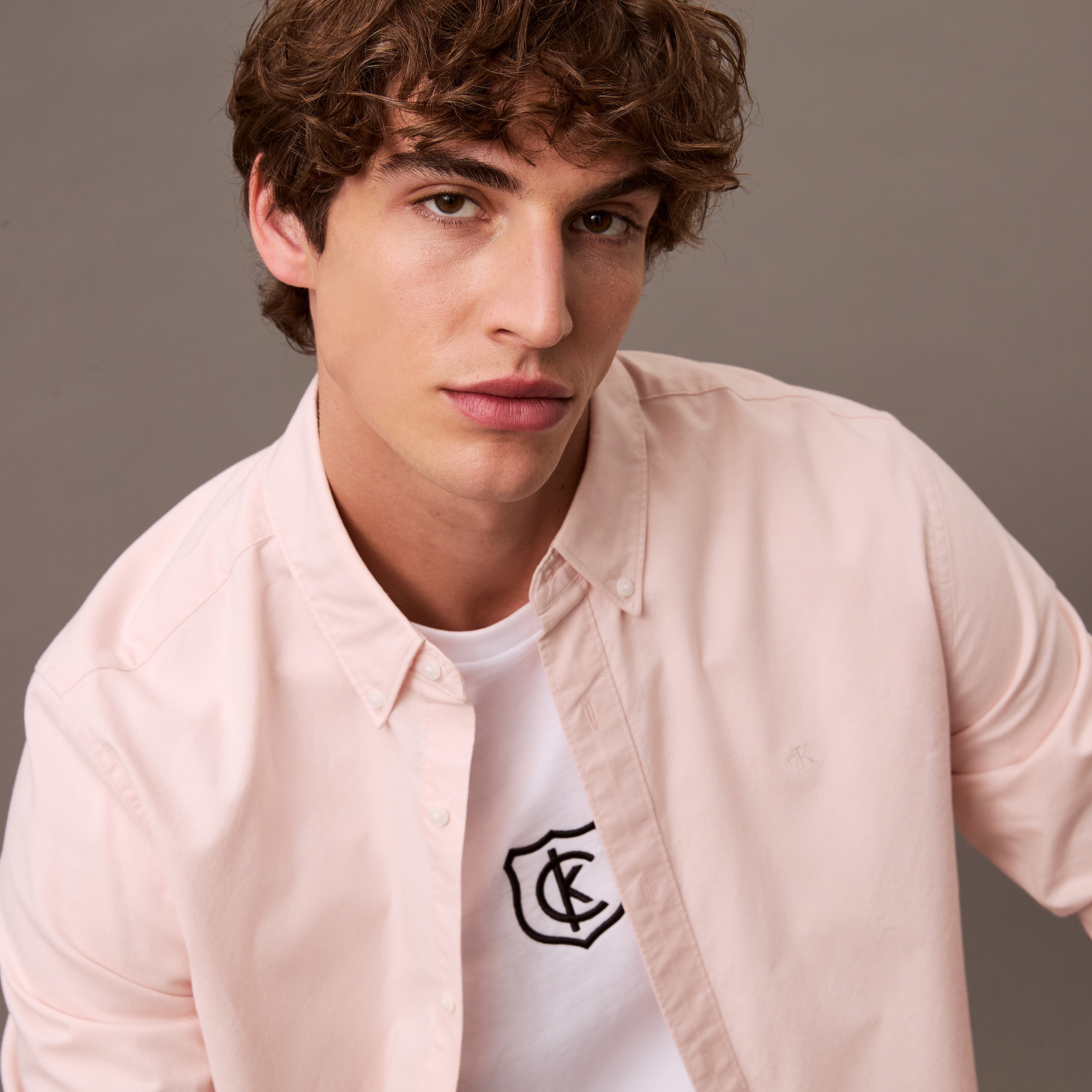 Calvin Klein 20S Embrd Shield Cn Erkek Beyaz T-Shirt