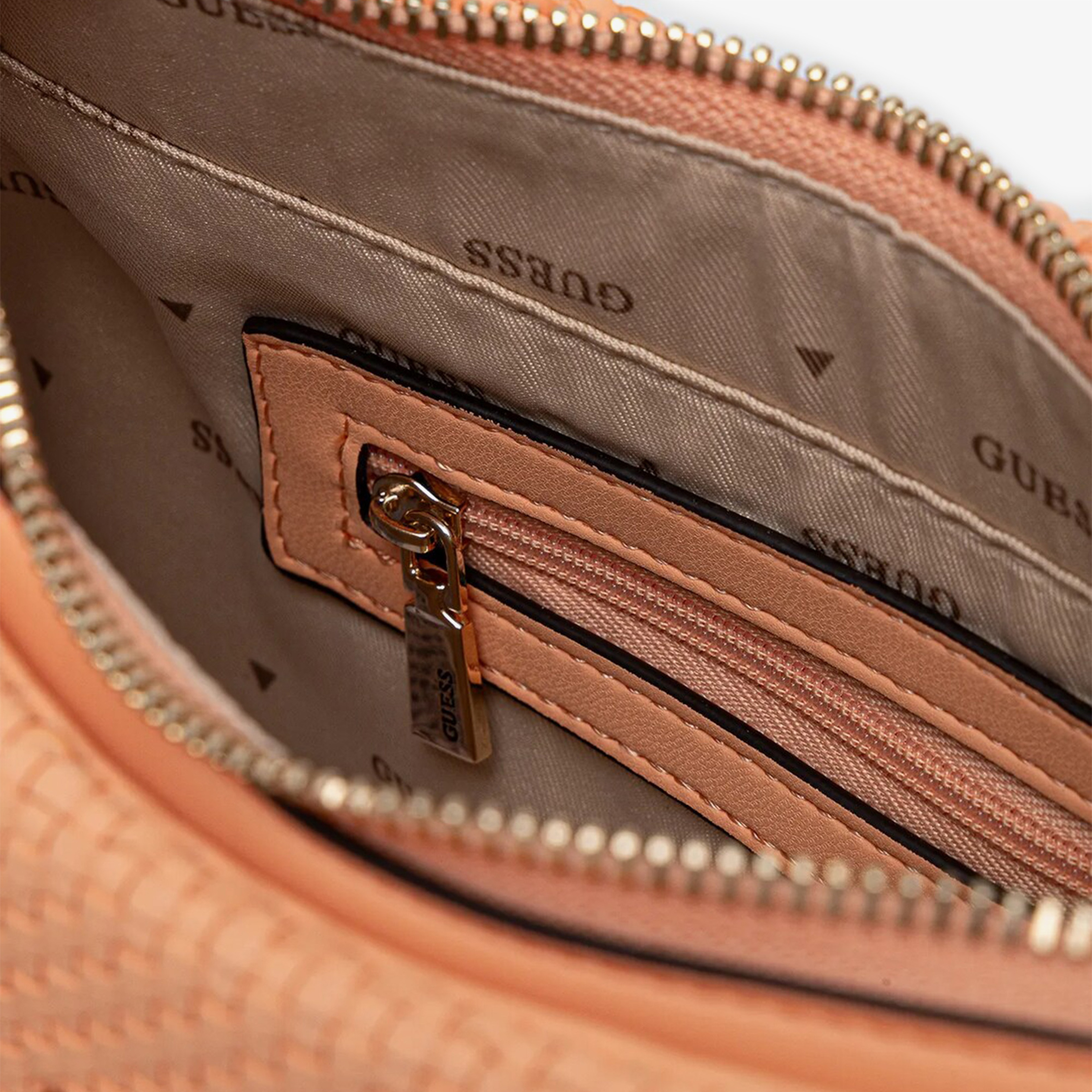 Guess Atalia Crossbody Buc 38170 Kadın Pembe El Çantası