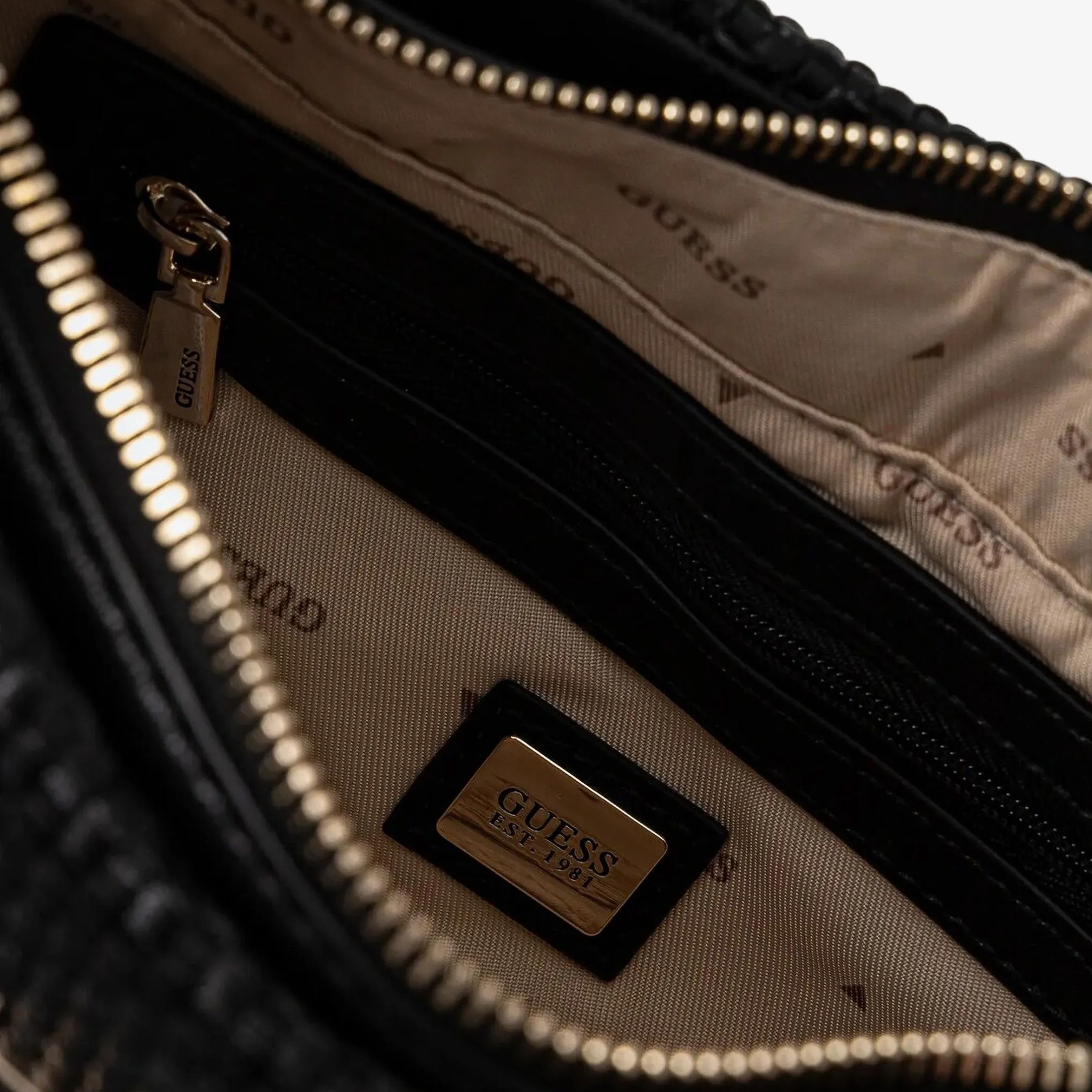 Guess Atalia Crossbody Buc 38170 Kadın Siyah El Çantası