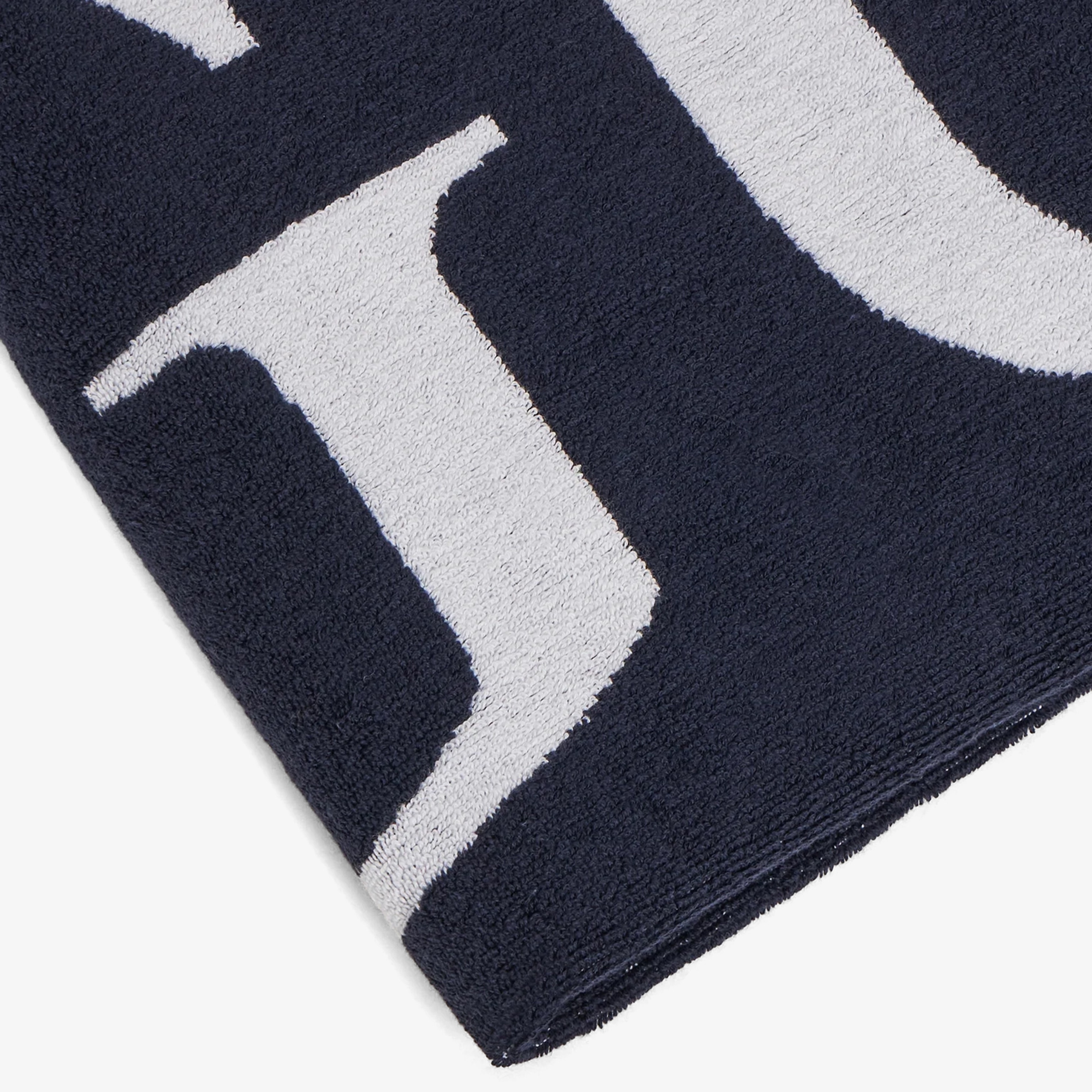 Guess Towel Jacquard Guess Unisex Lacivert Plaj Havlusu