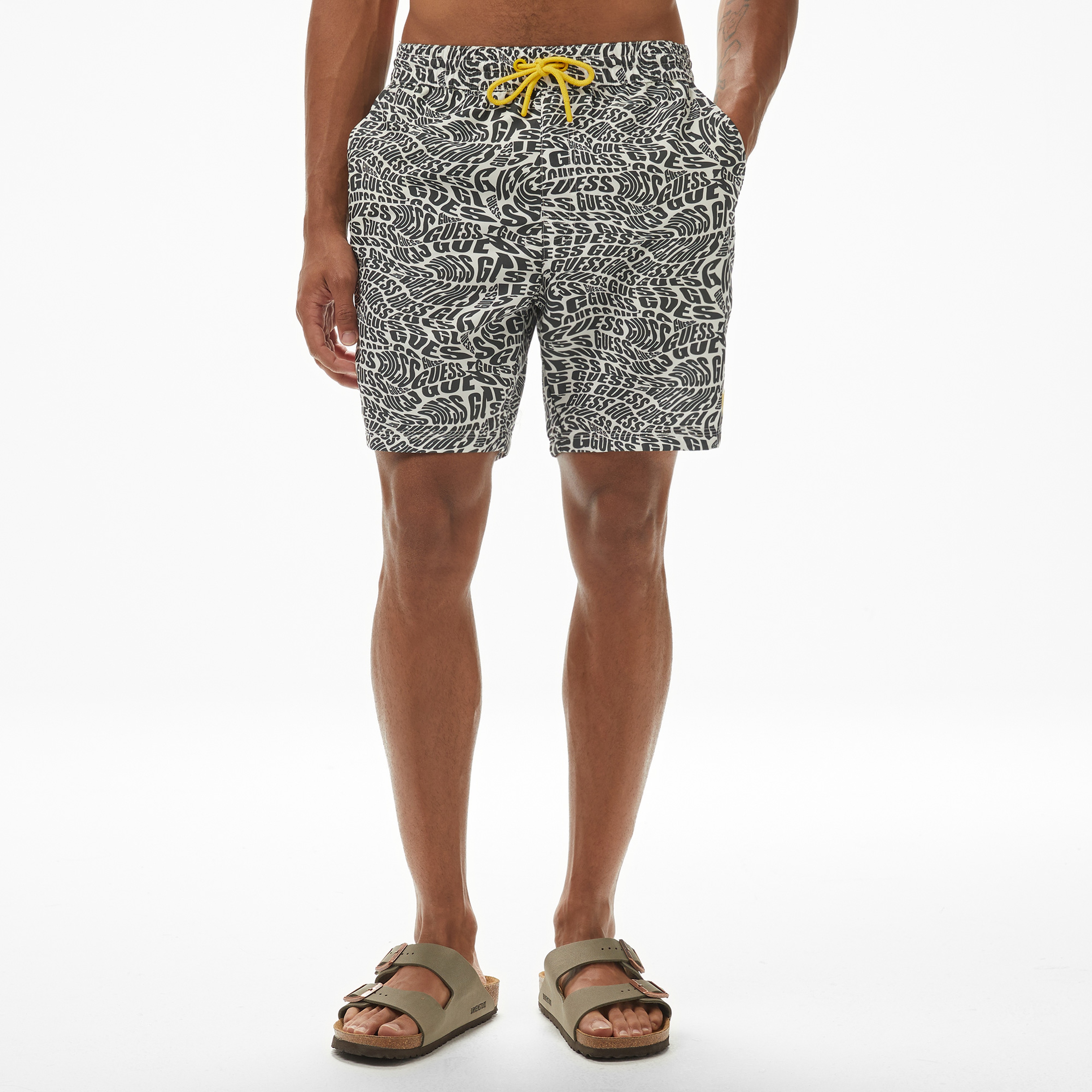 Guess Medium Twill 115 Erkek Siyah Deniz Şortu