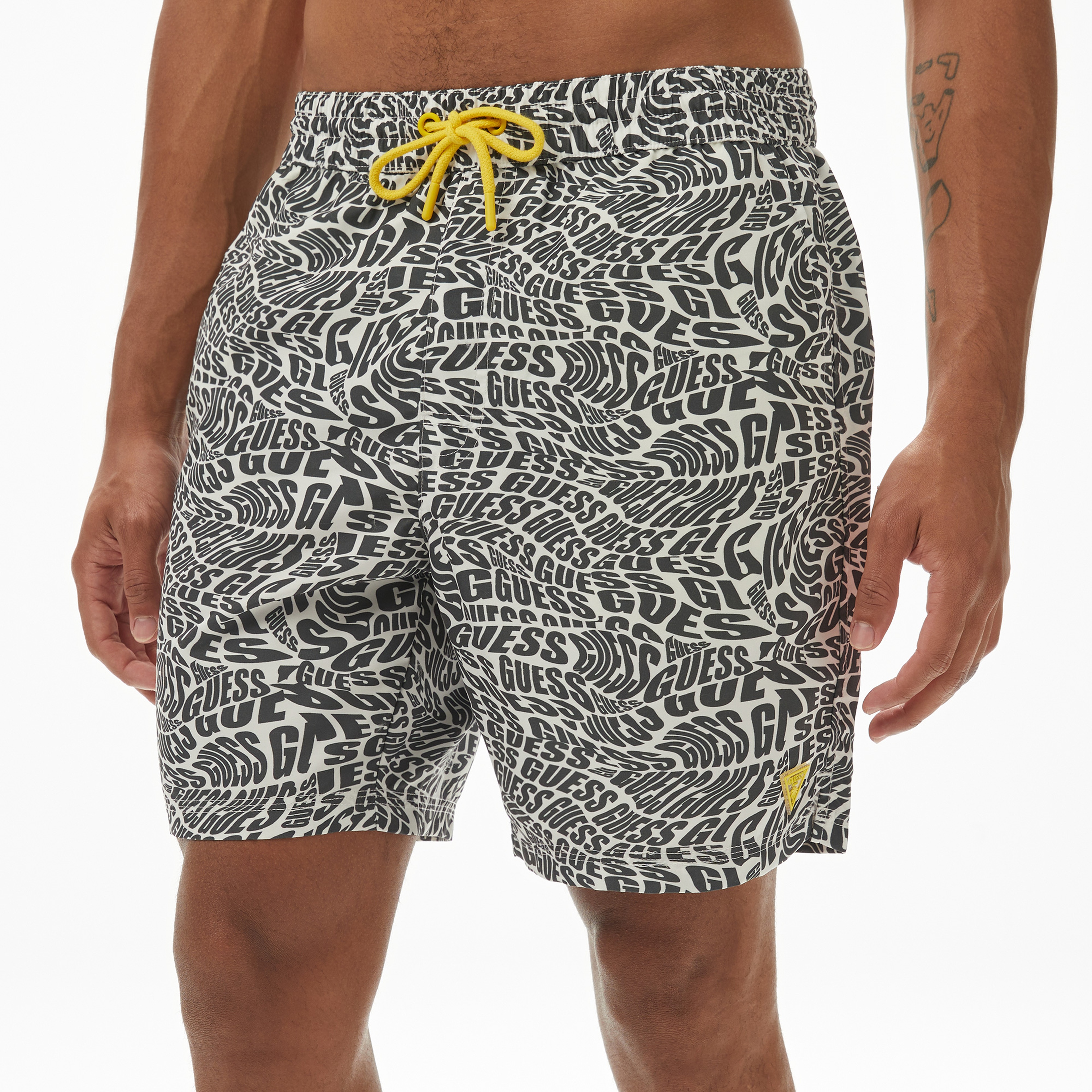 Guess Medium Twill 115 Erkek Siyah Deniz Şortu