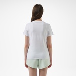 Guess Cn Ss Love Triangle  Kadın Beyaz T-Shirt