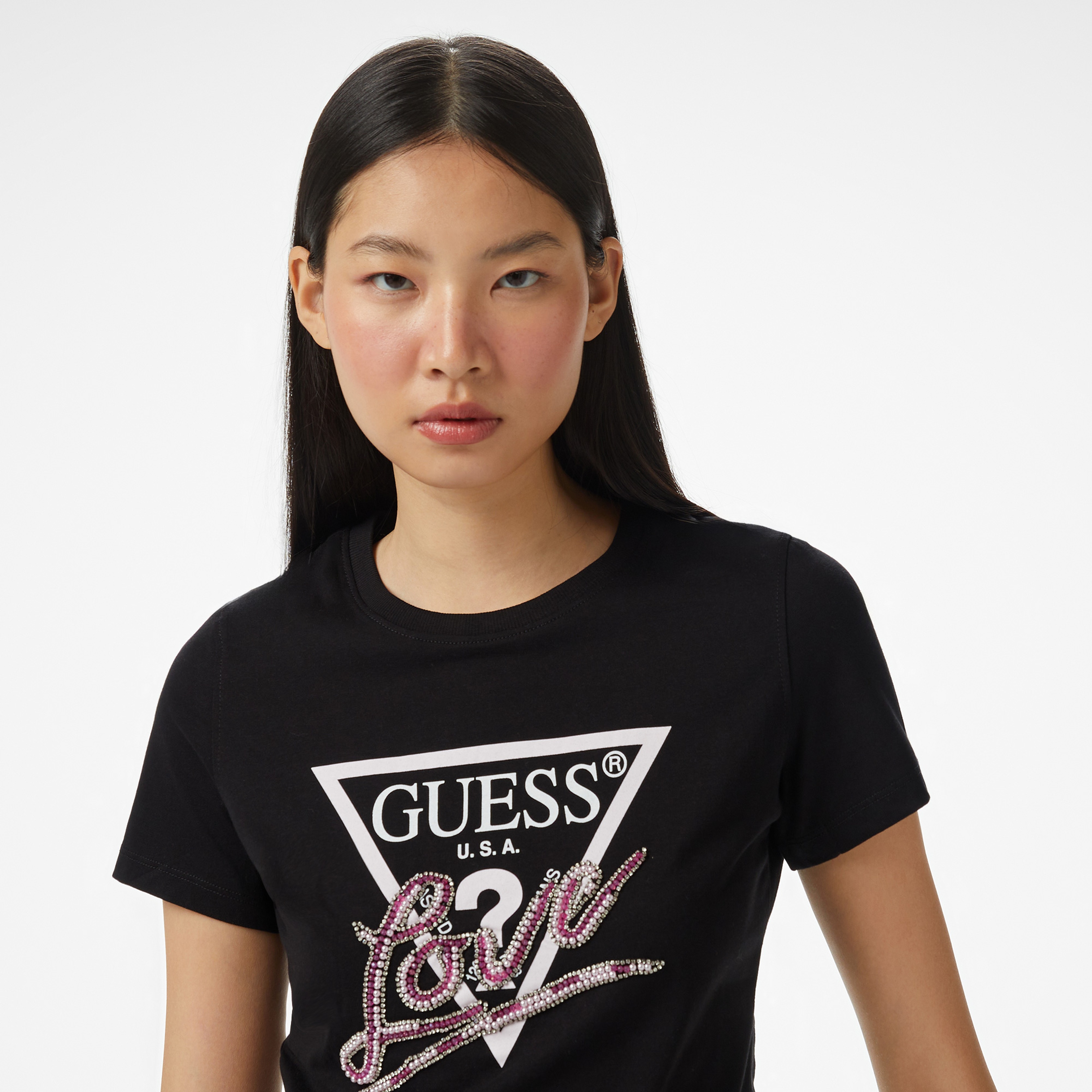 Guess Cn Ss Love Triangle Kadın Siyah T-Shirt