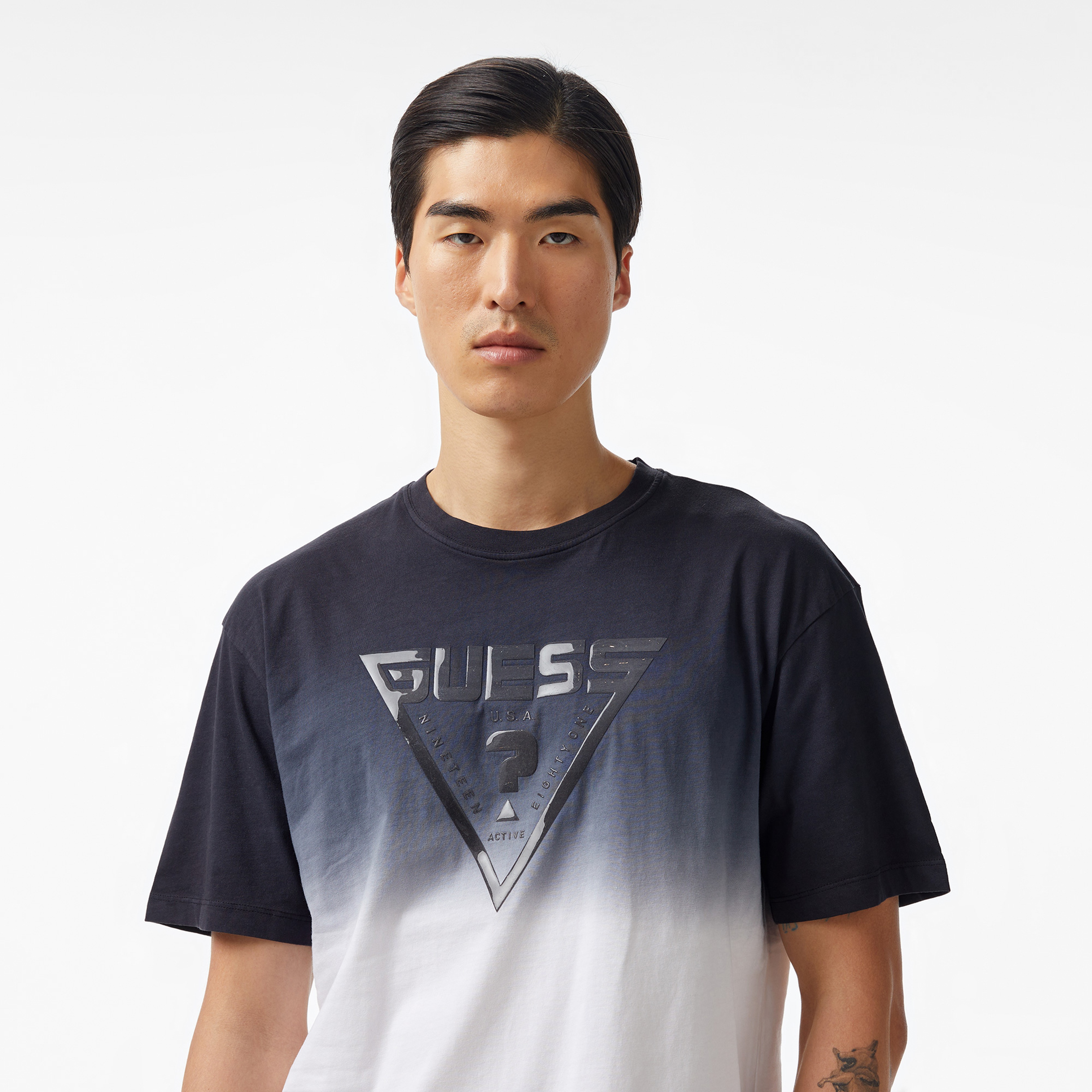 Guess Slug Mid Organic Stream 180 Erkek Siyah T-Shirt
