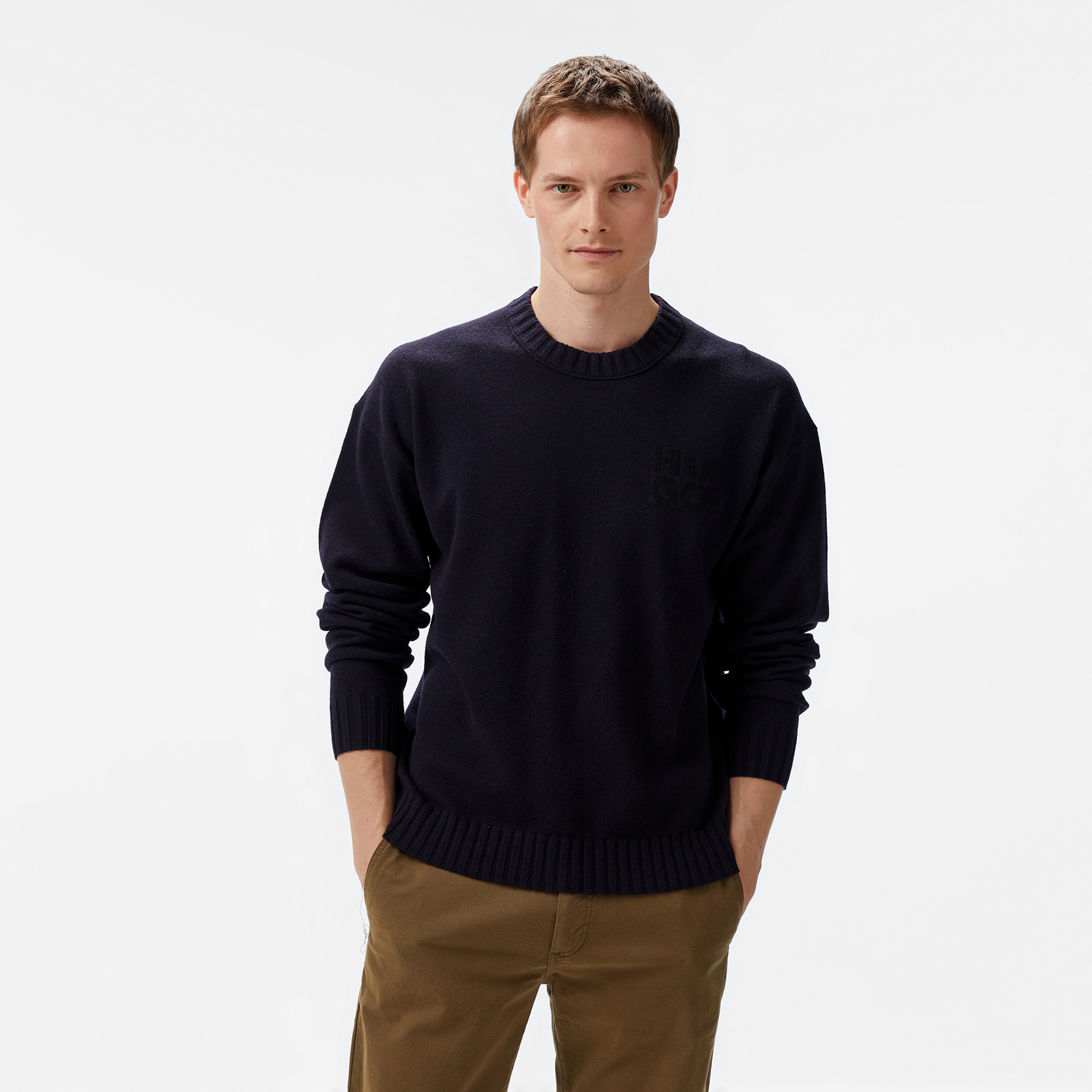 Hugo Erkek Lacivert Kazak