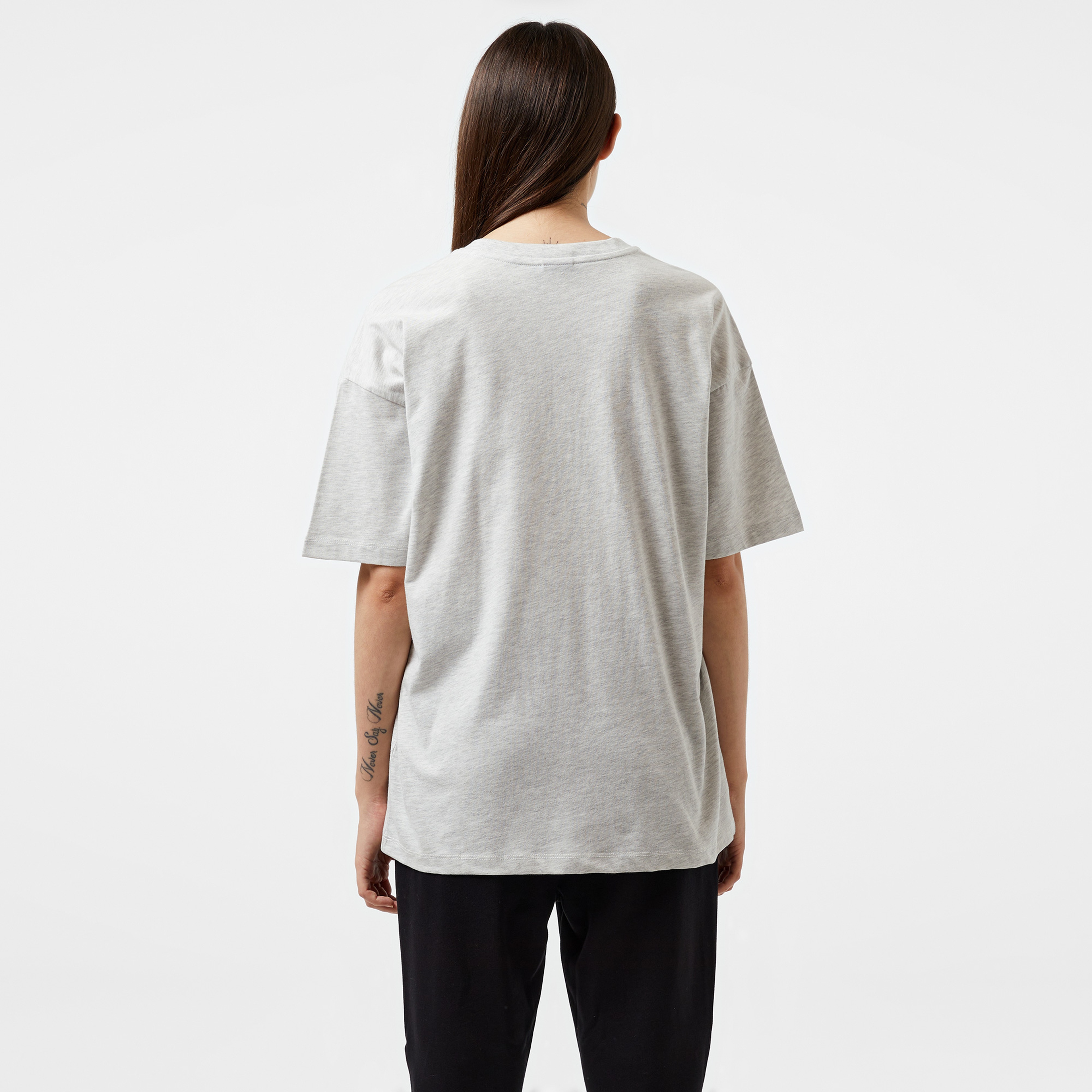 New Balance WNT3305 Lifestyle Kadın Gri T-Shirt