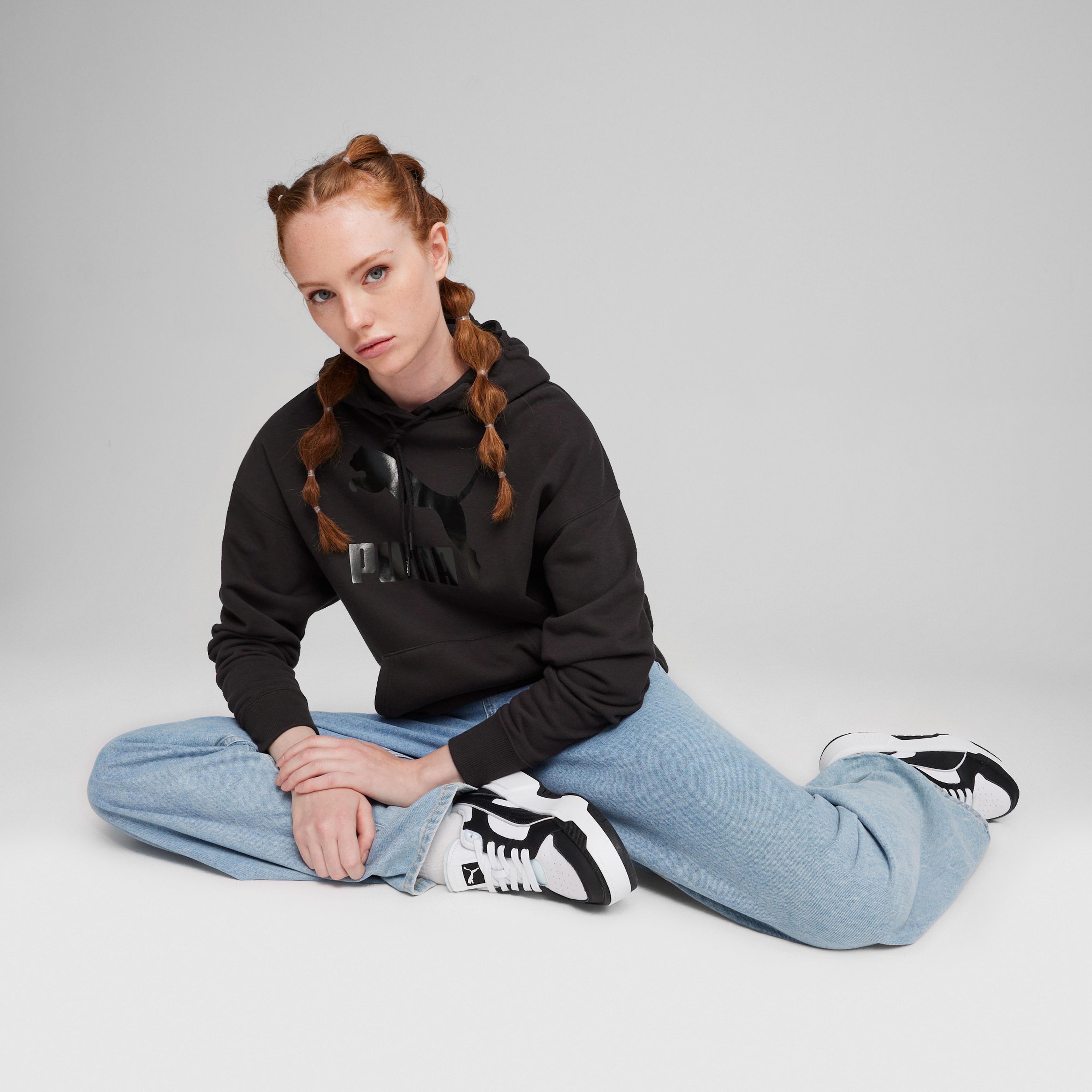 Puma Classics Shiny Logo Kadın Siyah Sweatshirt