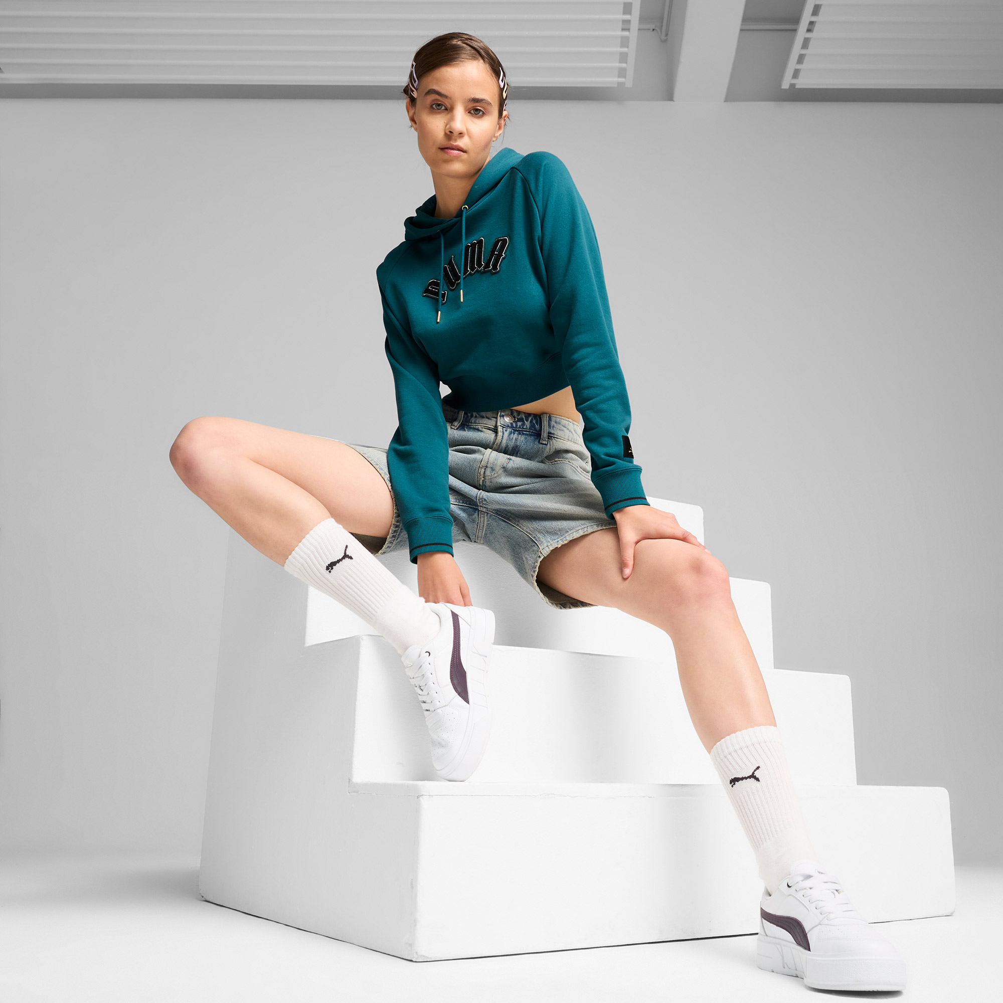 Puma Classics Relaxed Kadın Yeşil Sweatshirt