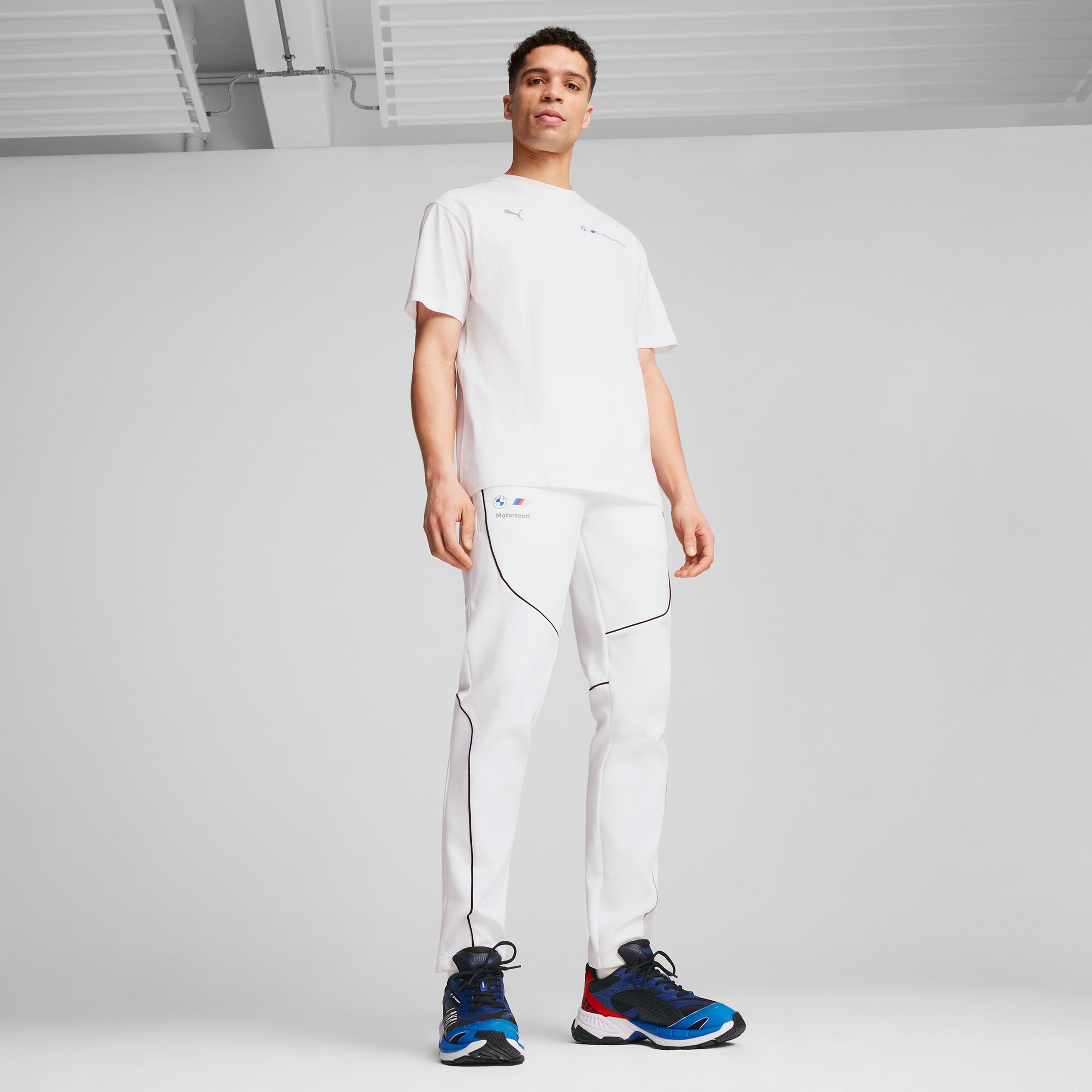 Puma Bmw Mms New Ess Logo Erkek Beyaz T-Shirt