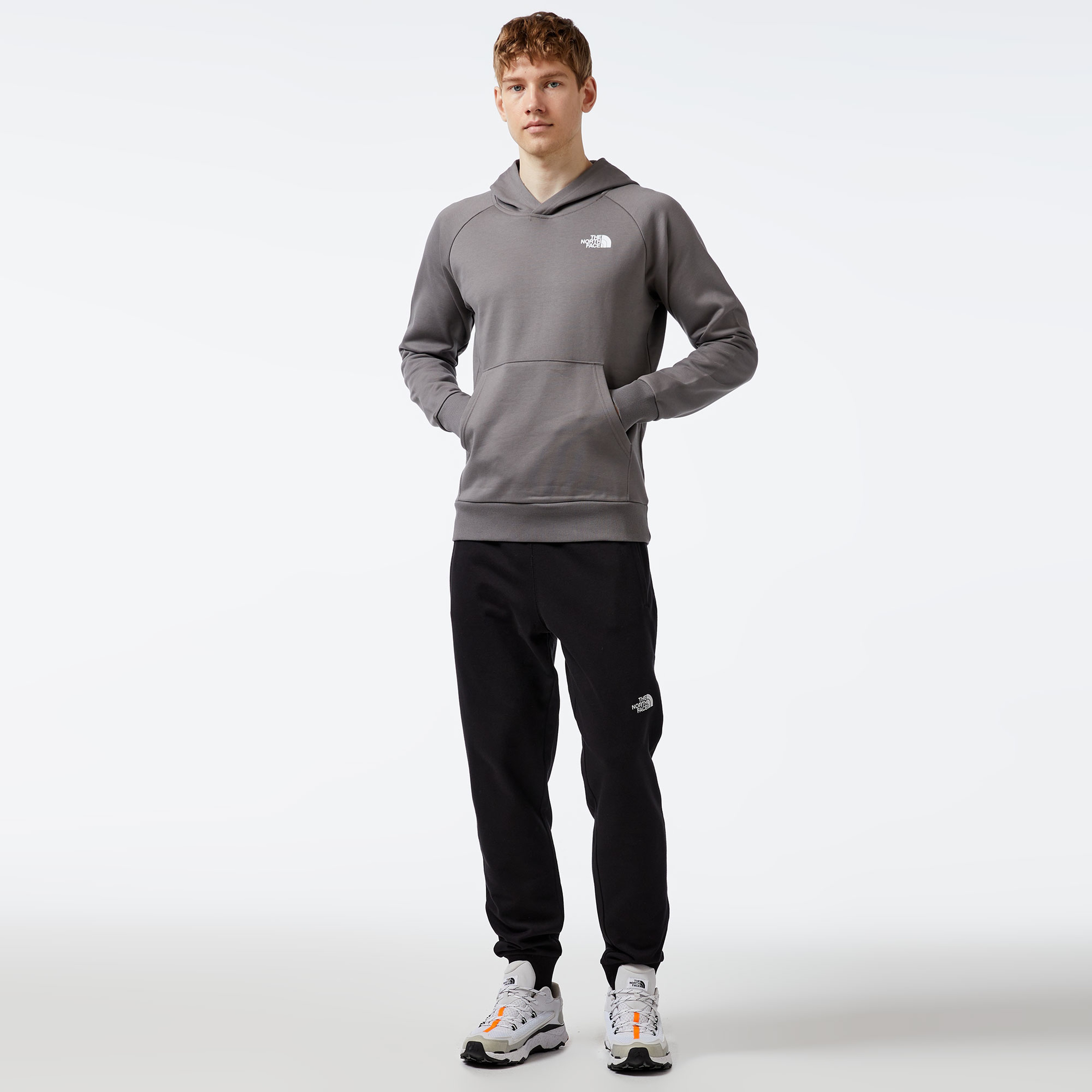 The North Face Raglan Redbox Erkek Gri Sweatshirt