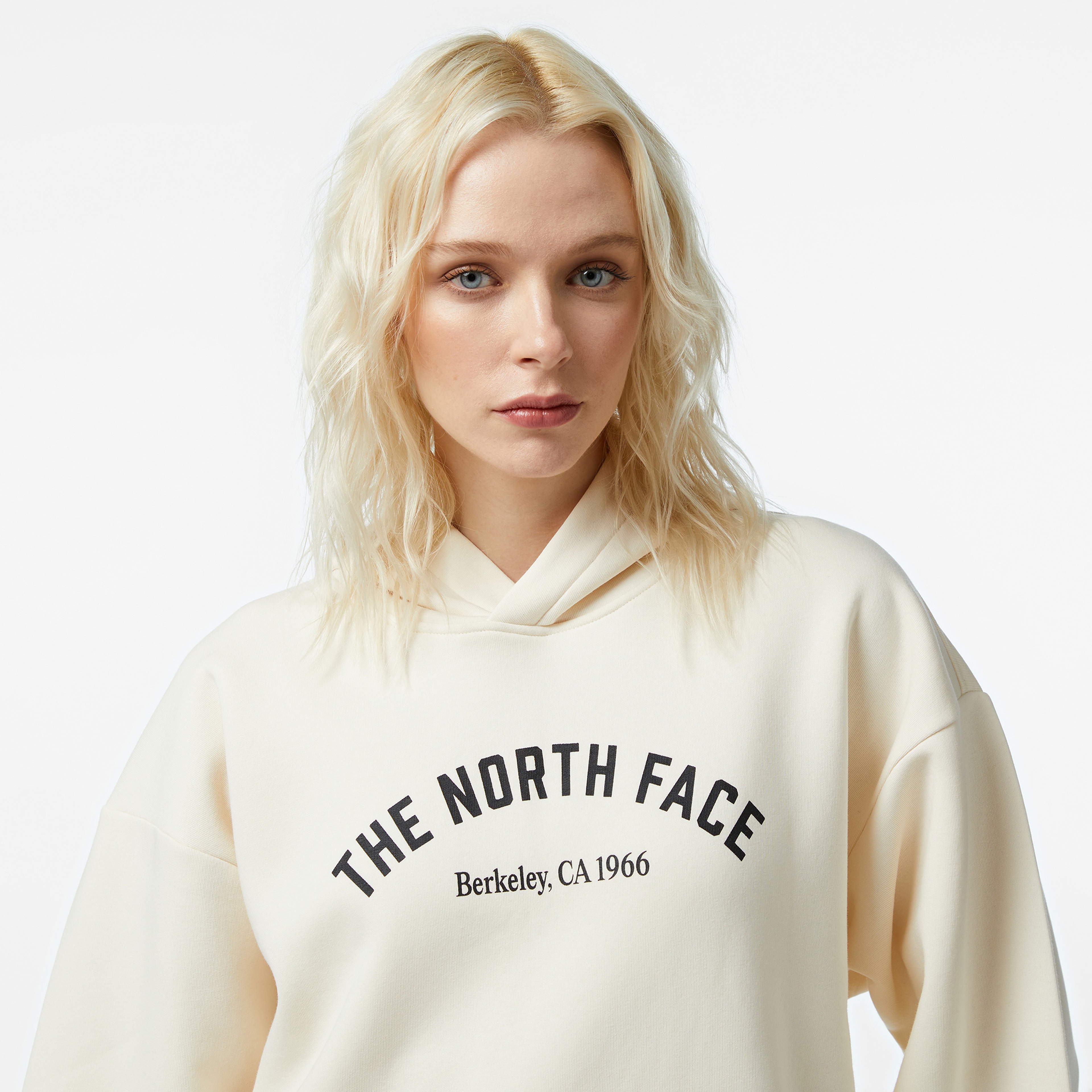The North Face  Varsity Graphic Kadın Beyaz Sweatshirt