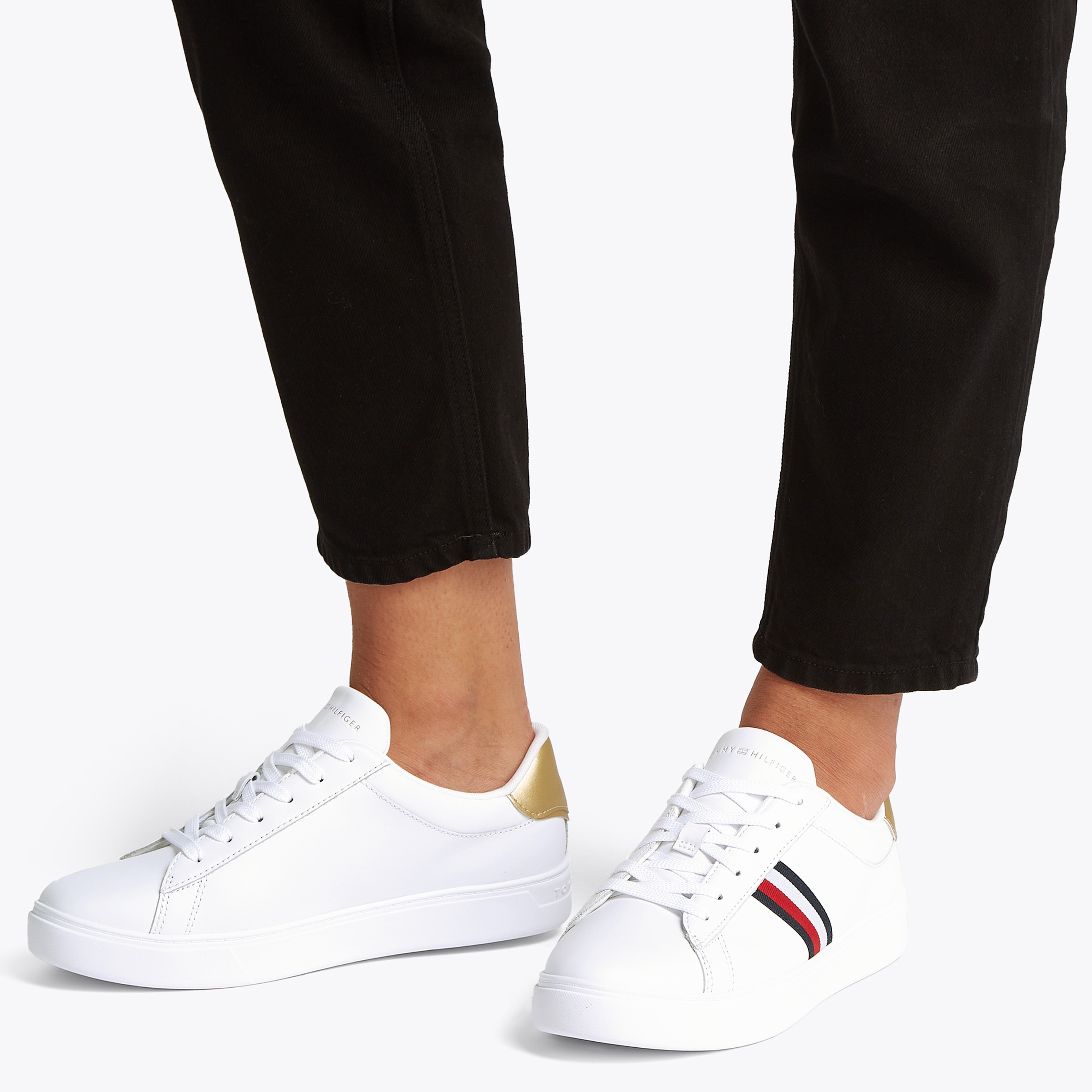 Tommy Hilfiger Essential Court Strps Kadın Beyaz Sneaker