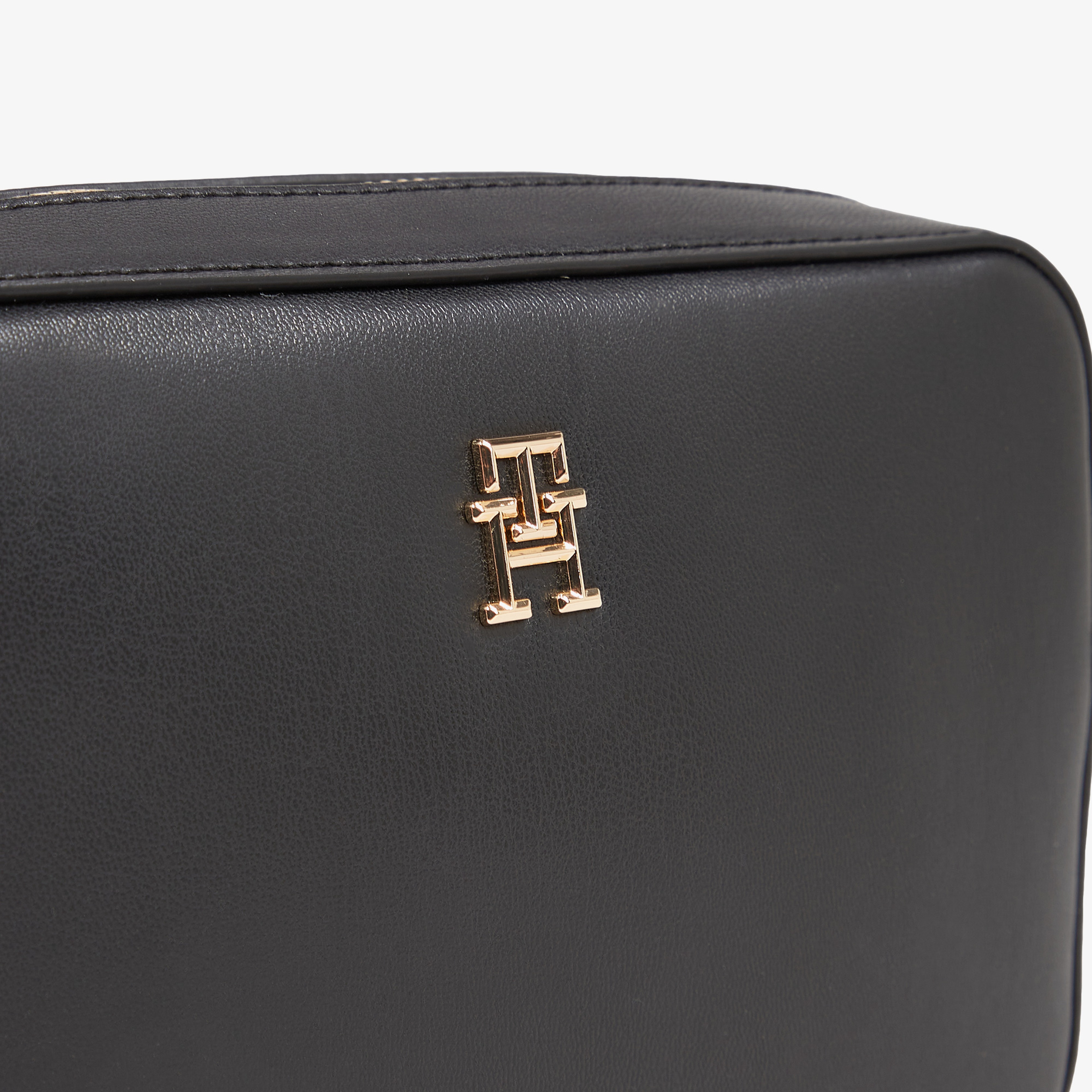 Tommy Hilfiger Distinct Kadın Siyah El Çantası