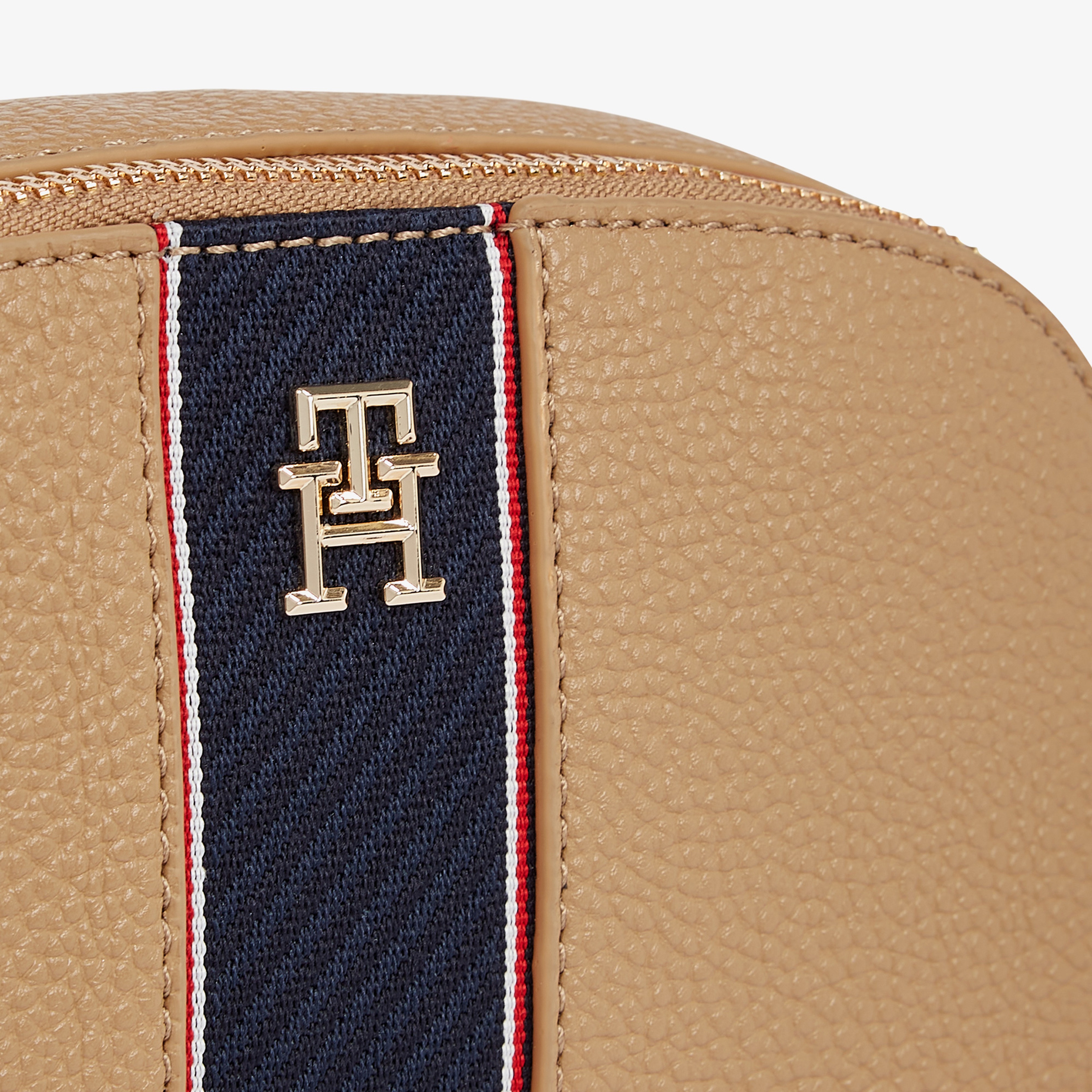 Tommy Hilfiger Legacy Kadın Haki El Çantası