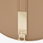 Tommy Hilfiger Heritage Saddle Kadın Kahverengi El Çantası