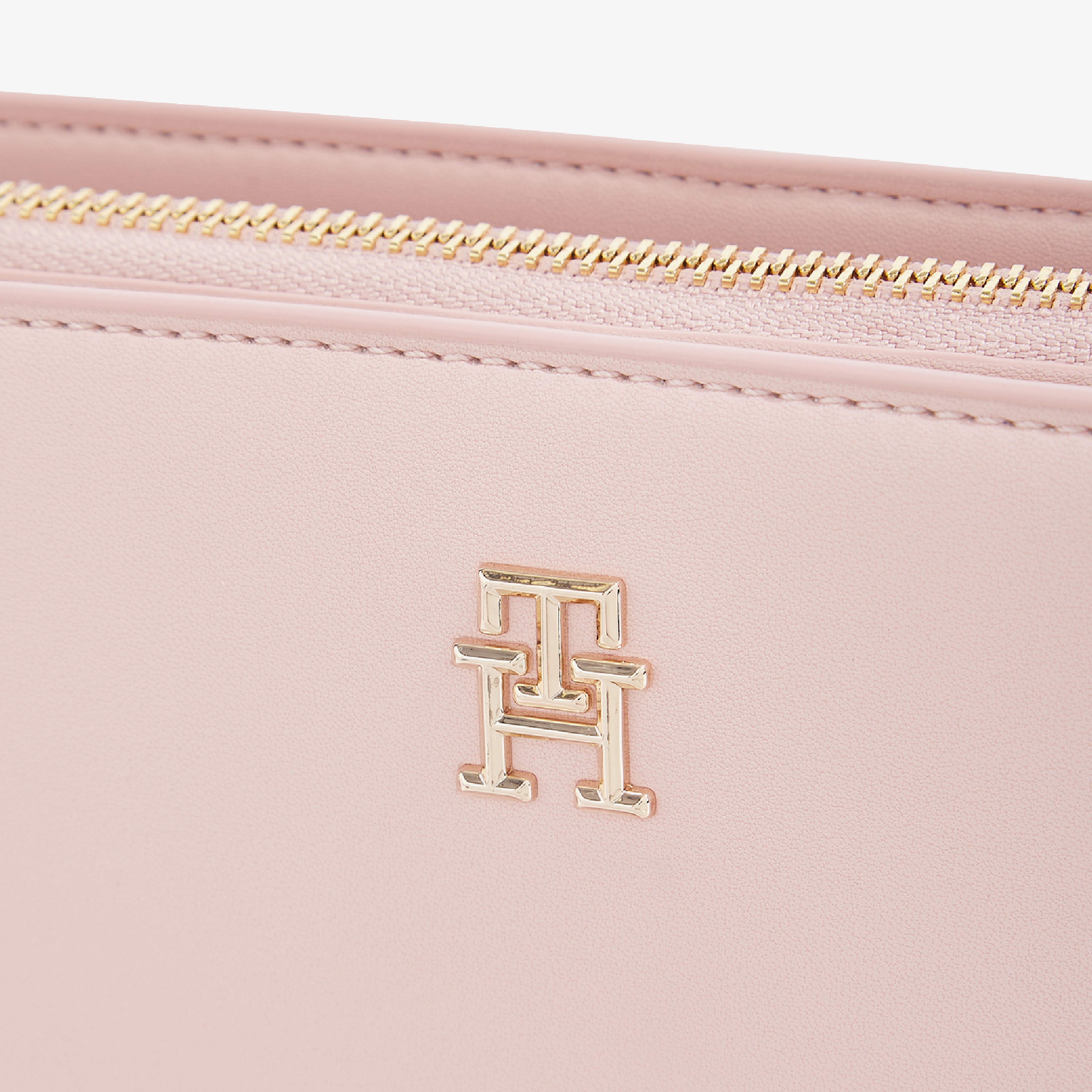 Tommy Hilfiger Logotape Kadın Pembe El Çantası