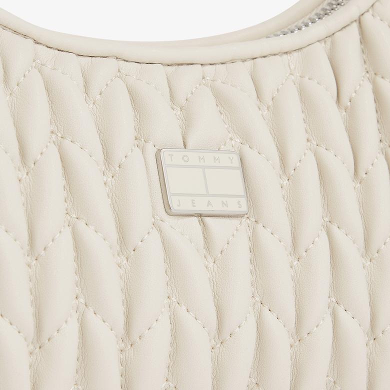 Tommy Hilfiger Iconic Shoulder Quilted Kadın Bej El Çantası