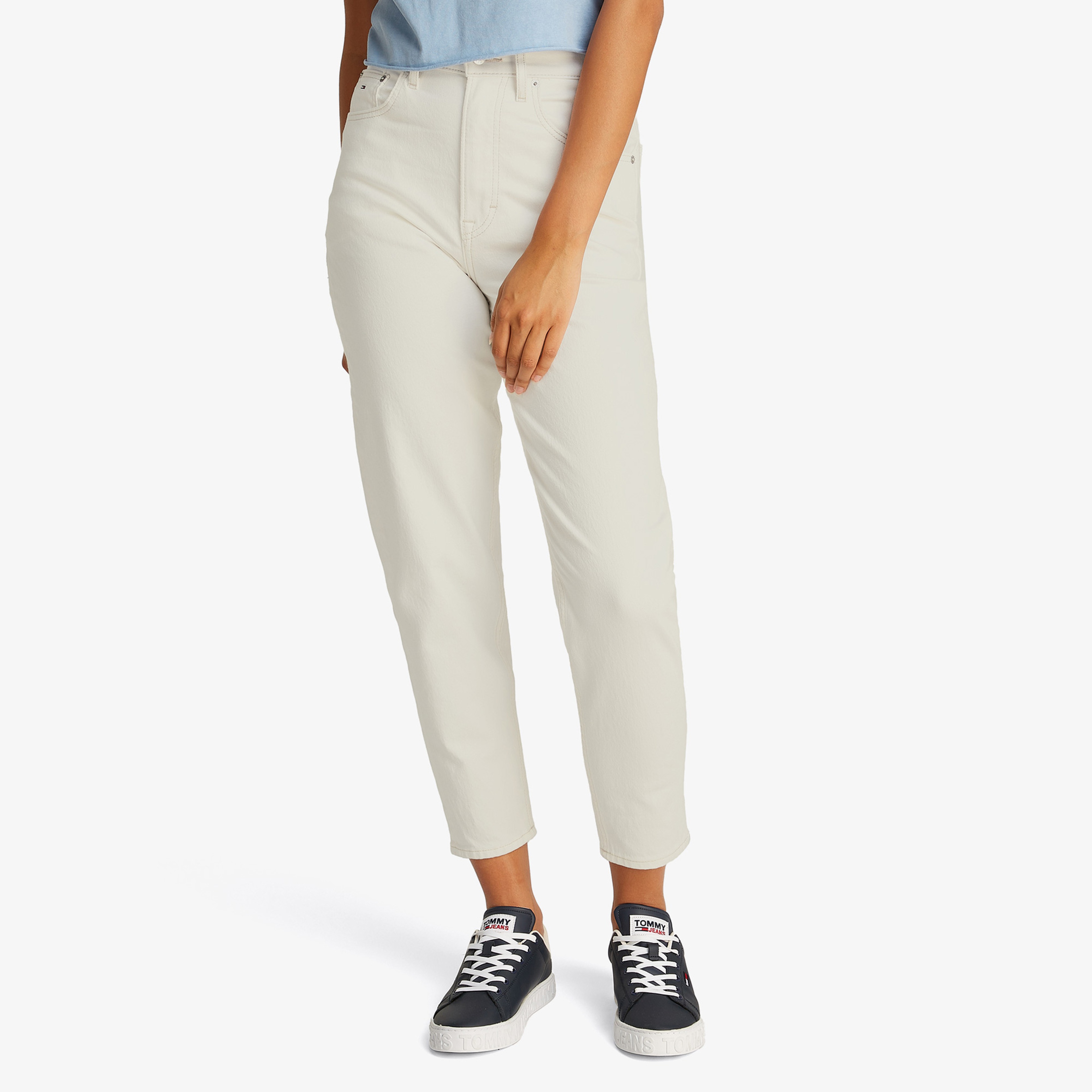 Tommy Jeans Mom Uh Tpr Bi4191 Kadın Beyaz Jean