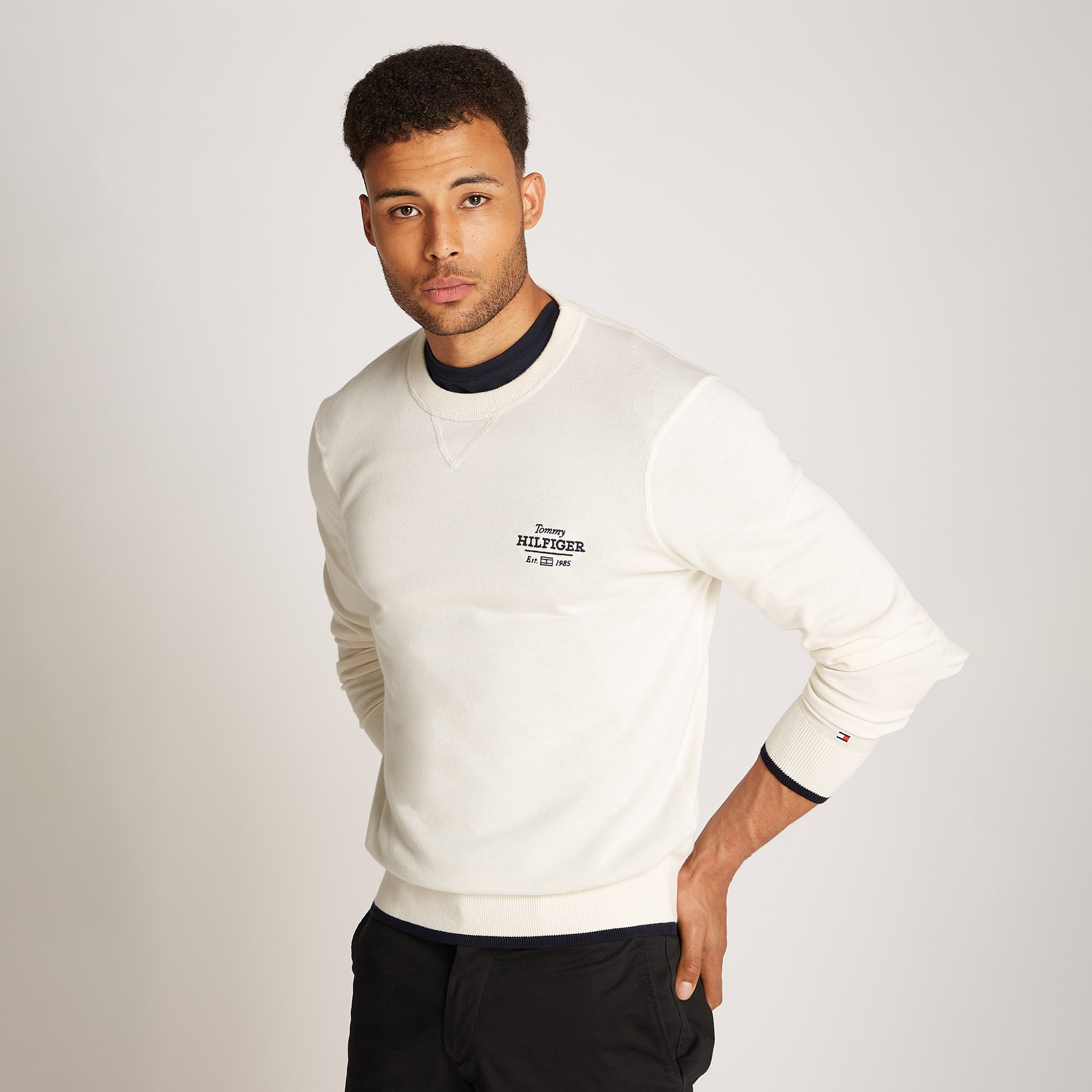 Tommy Hilfiger Graphic Cotton Crew Erkek Beyaz Kazak