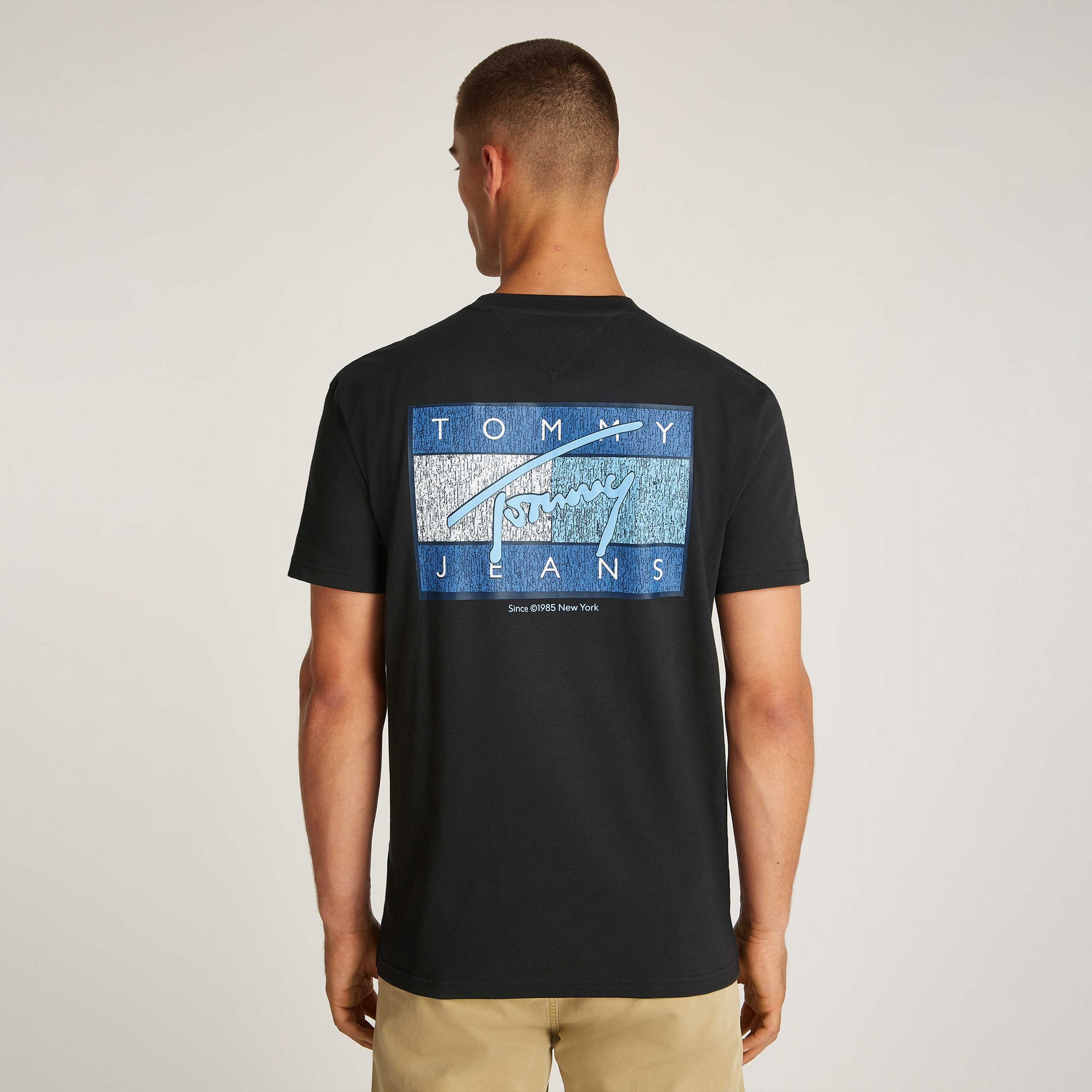 Tommy Jeans Reg Rwb Flag Ext Erkek Siyah T-Shirt