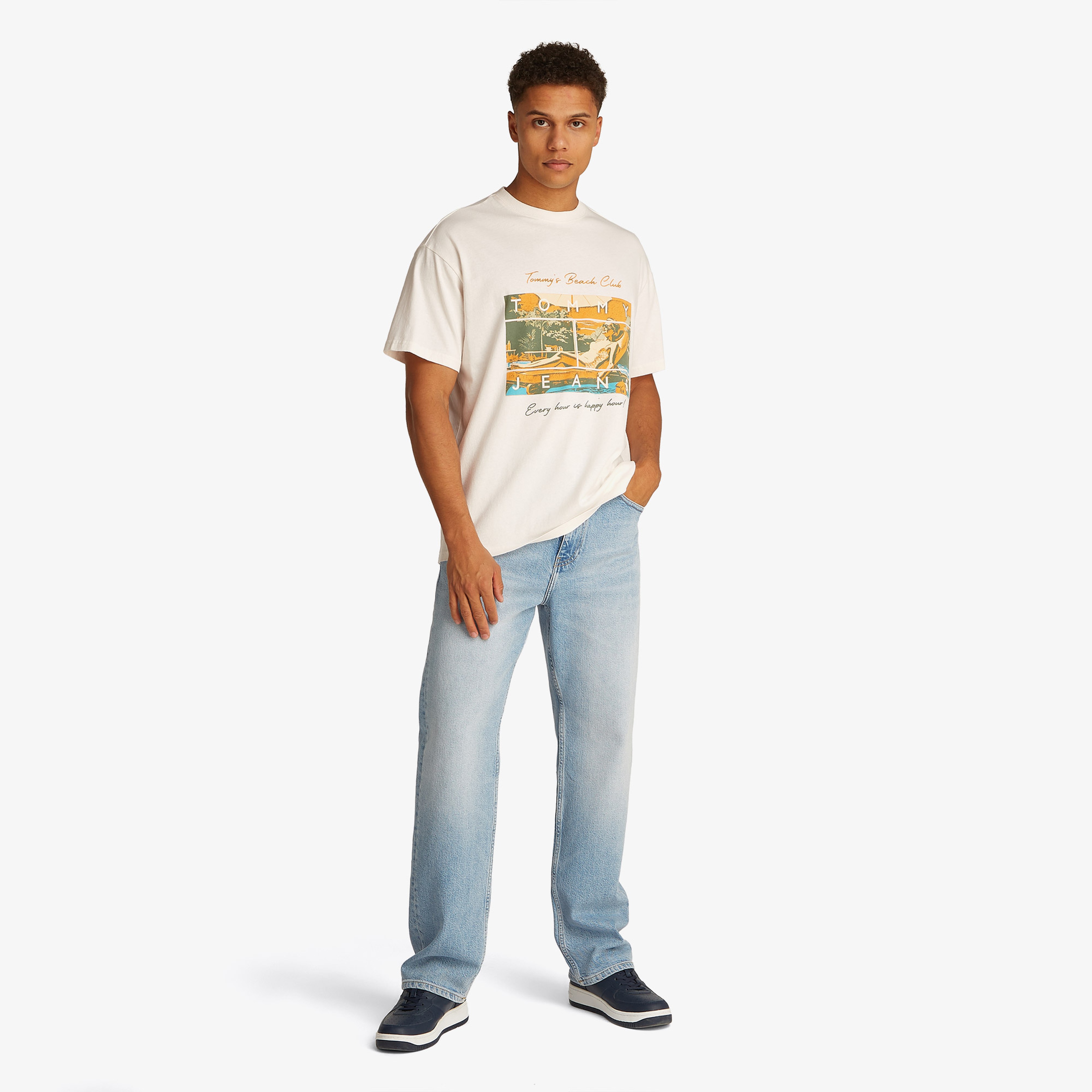 Tommy Jeans Relax Beach Club Graphic Erkek Beyaz T-Shirt