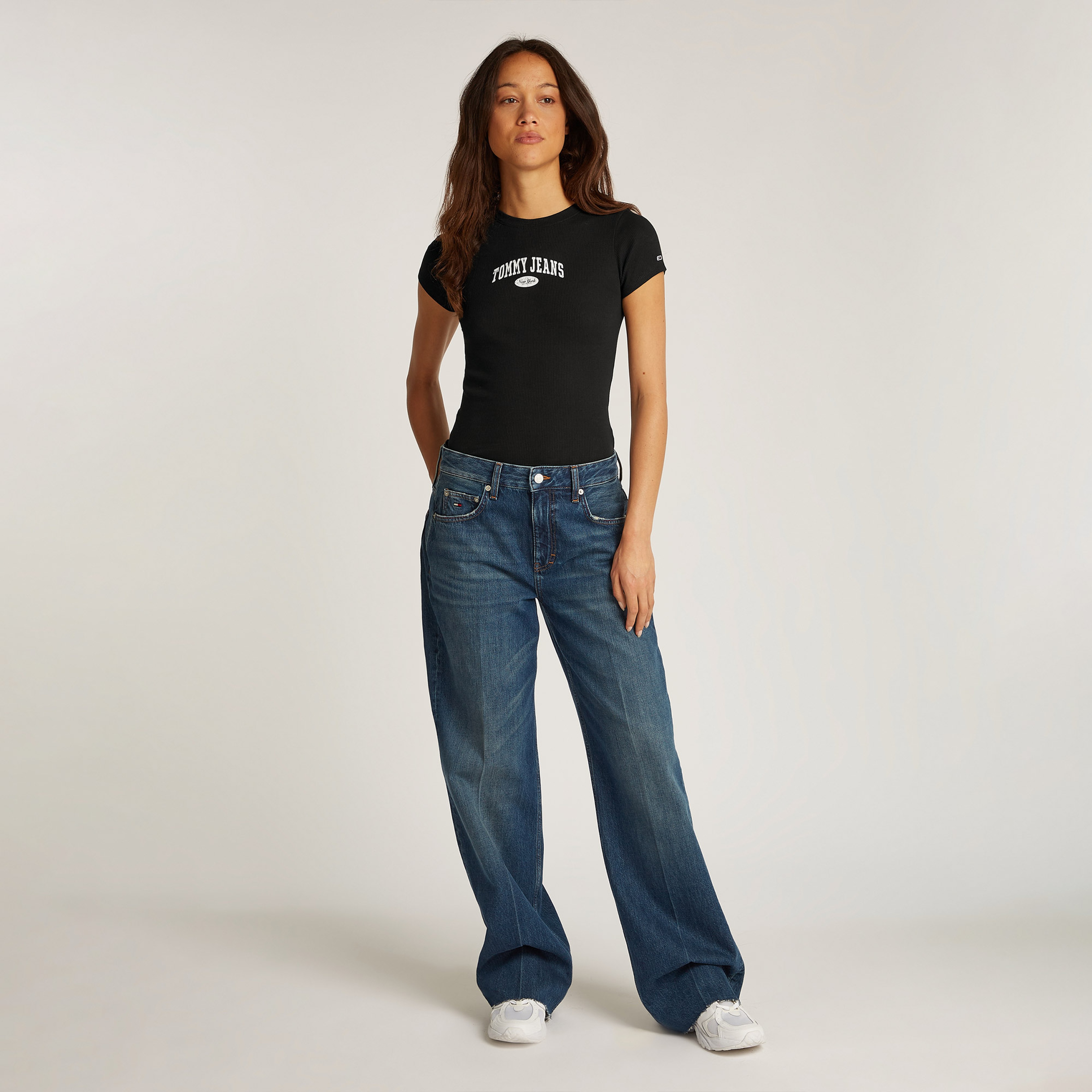 Tommy Jeans Slim Varsity Rib Ext Kadın Siyah T-Shirt