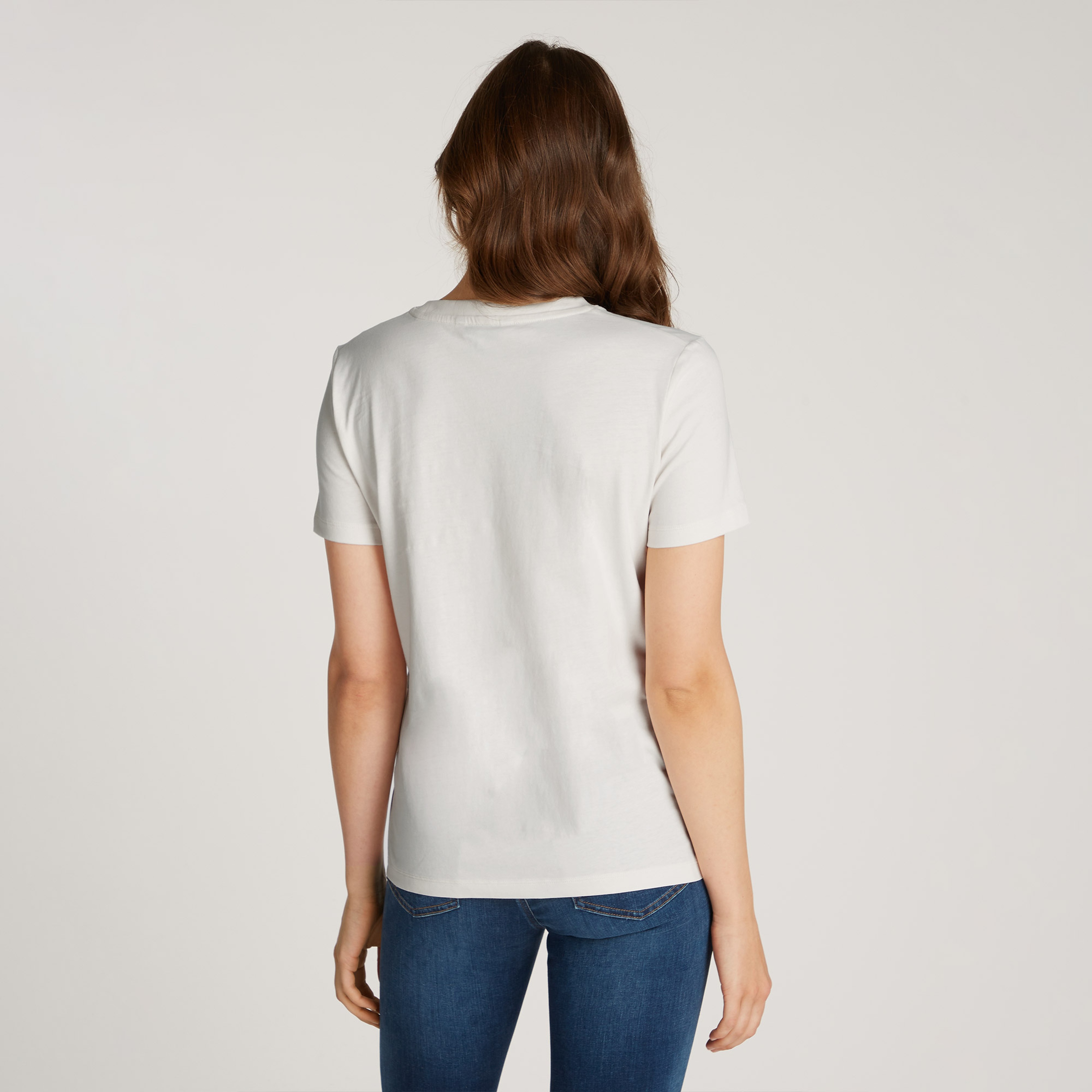 Tommy Hilfiger Regular Script Kadın Krem Rengi T-Shirt