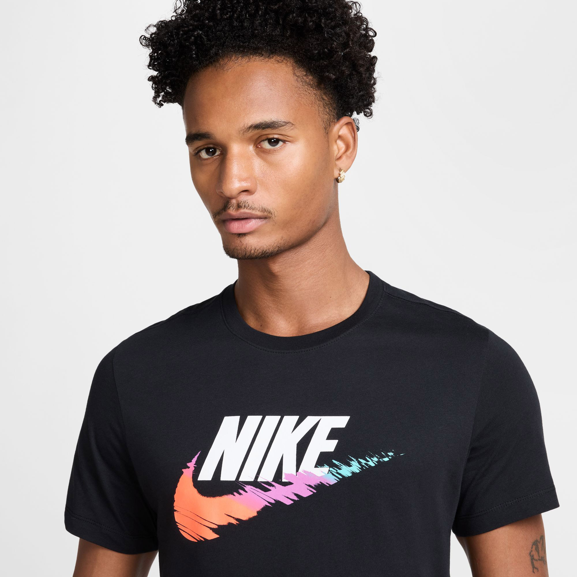 Nike Sportswear 6 Mo Futura Erkek Siyah T-ShirtSHJ0568| Occasion