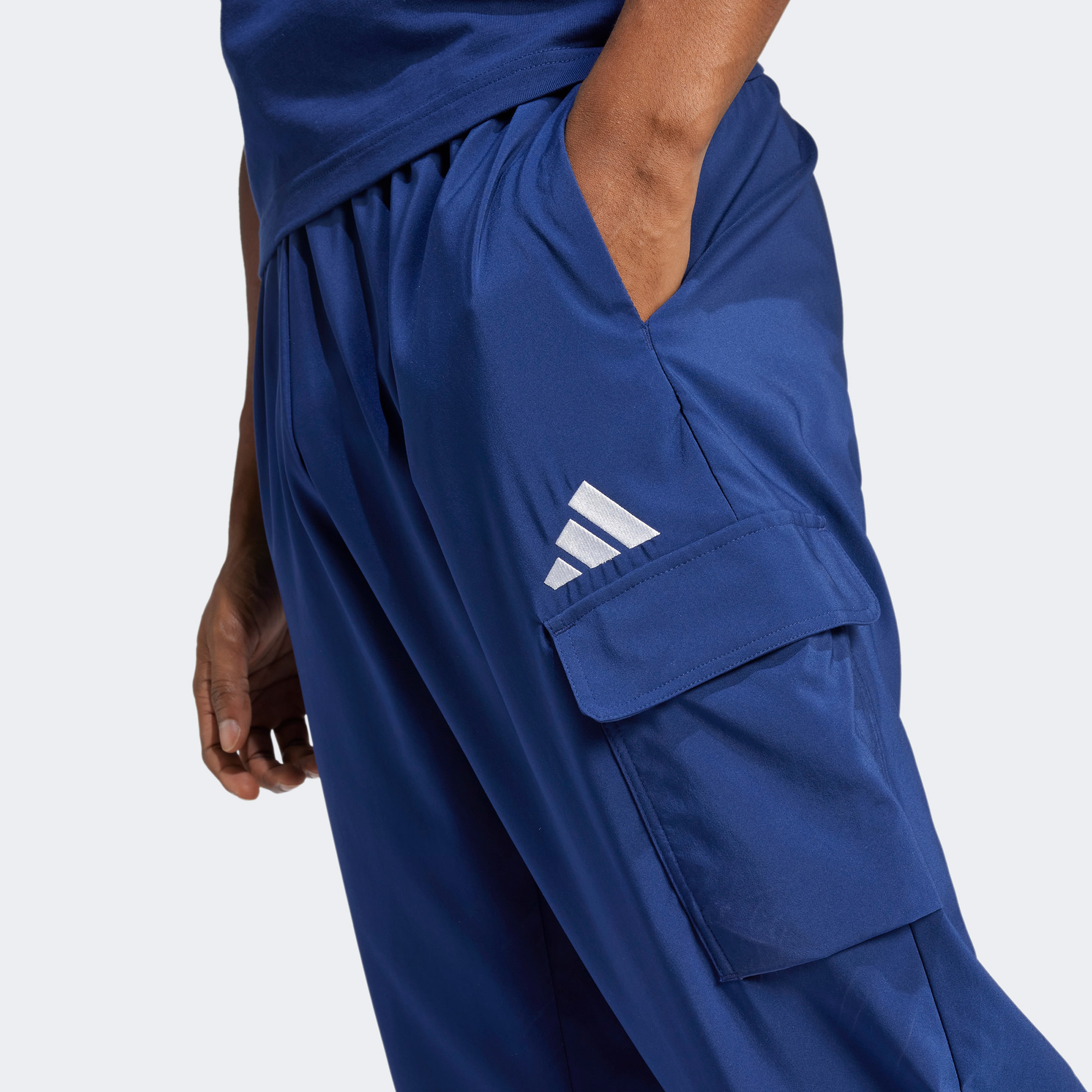 adidas Essentials Small Logo Cargo Erkek Mavi Eşofman Altı