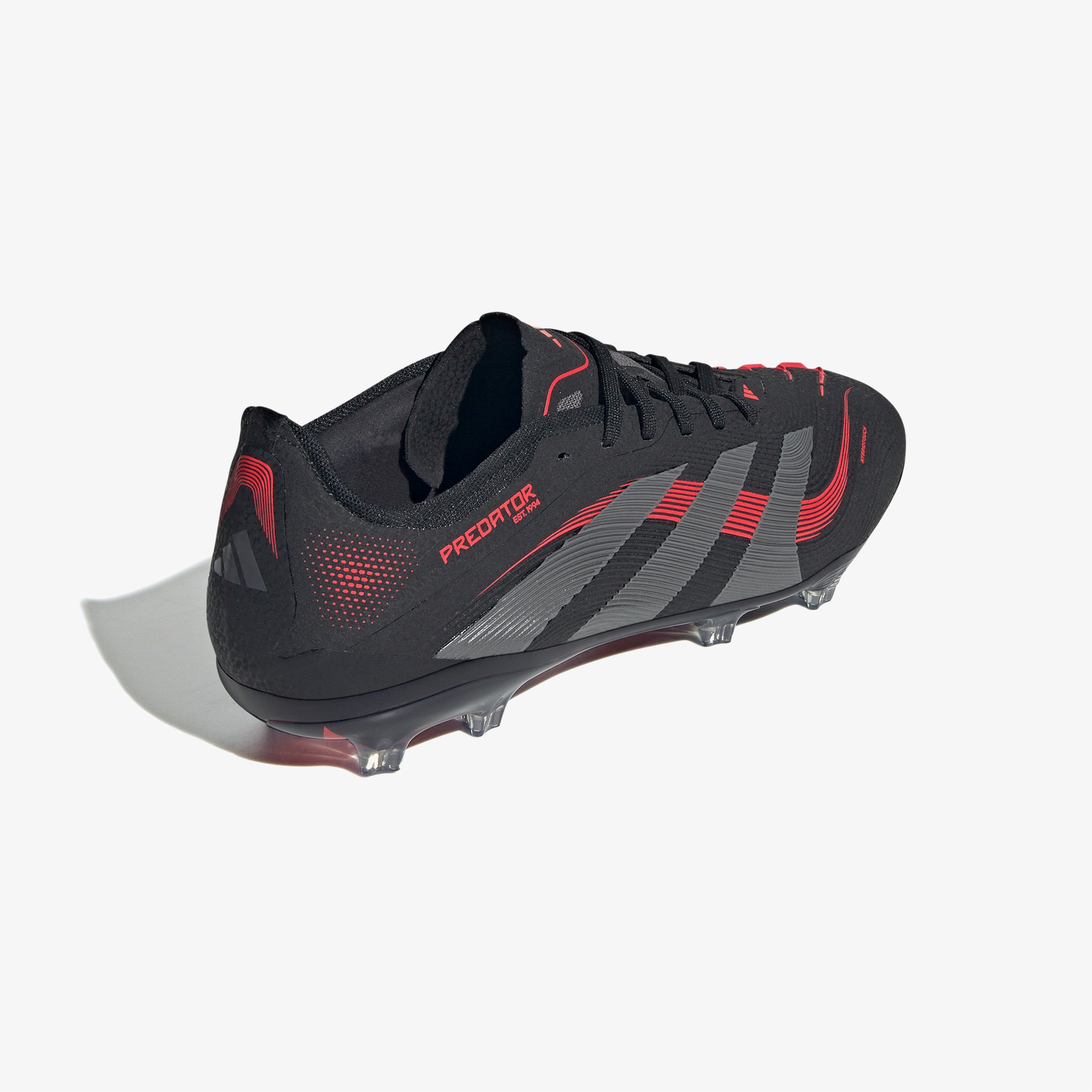 adidas Predator Pro Erkek Siyah Çim Saha Kramponu