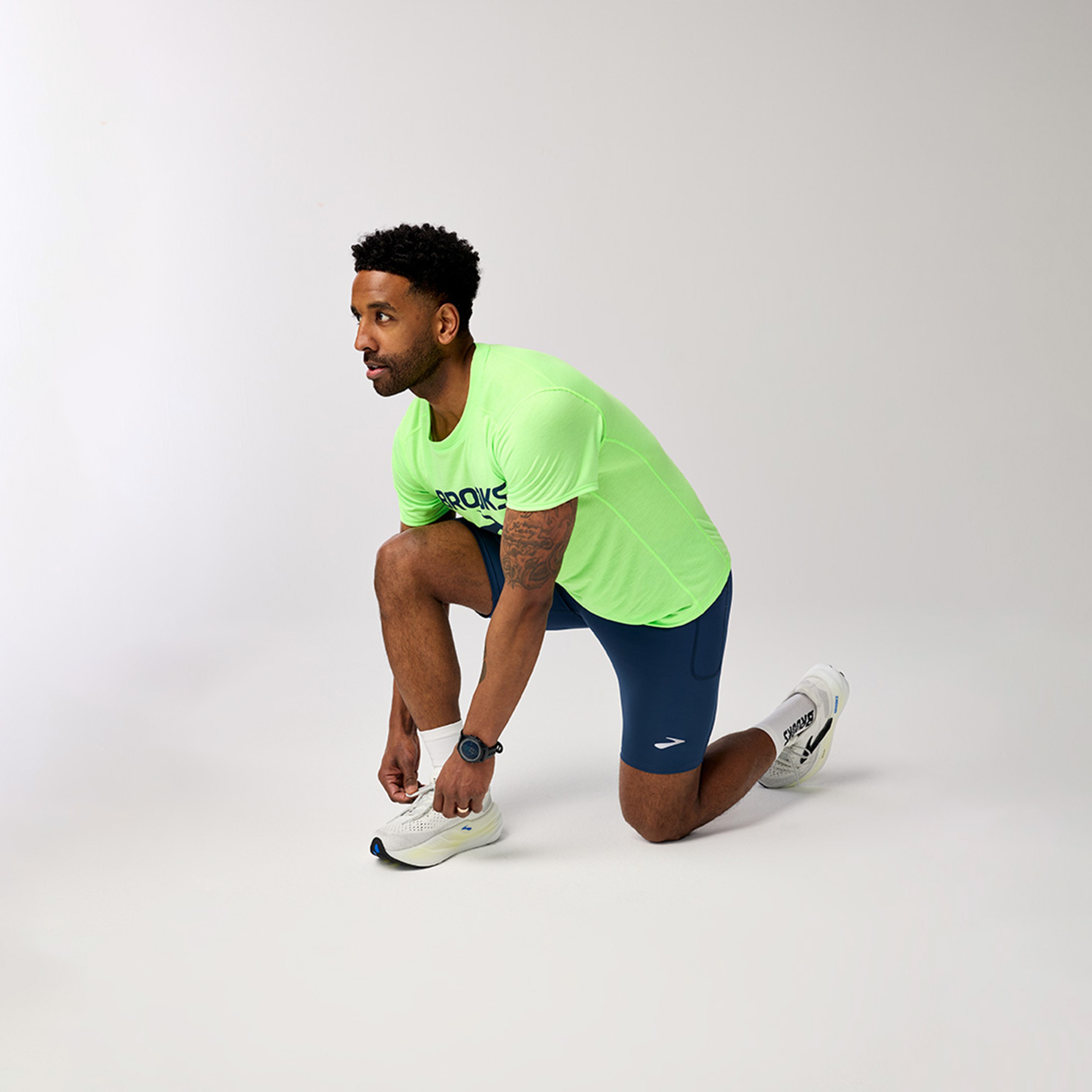 Brooks Distance Sleeve 3.0 Erkek Yeşil Koşu T-Shirt