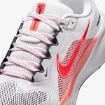 Nike Pegasus 41 Kadın Beyaz Koşu Ayakkabısı