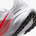 Nike Pegasus 41 Kadın Beyaz Koşu Ayakkabısı