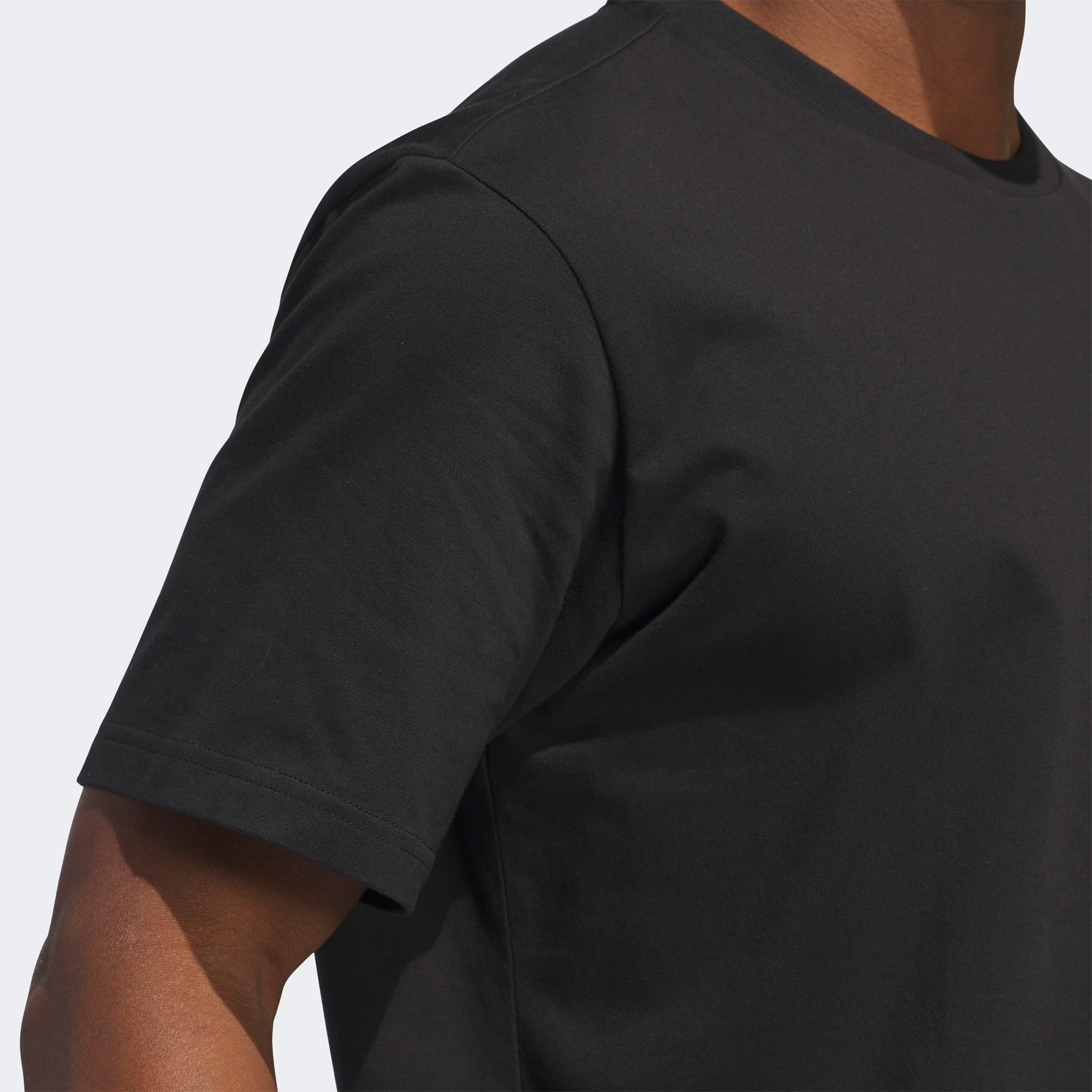 adidas Worldwide Hoops Graphic Erkek Siyah Basketbol T-Shirtü