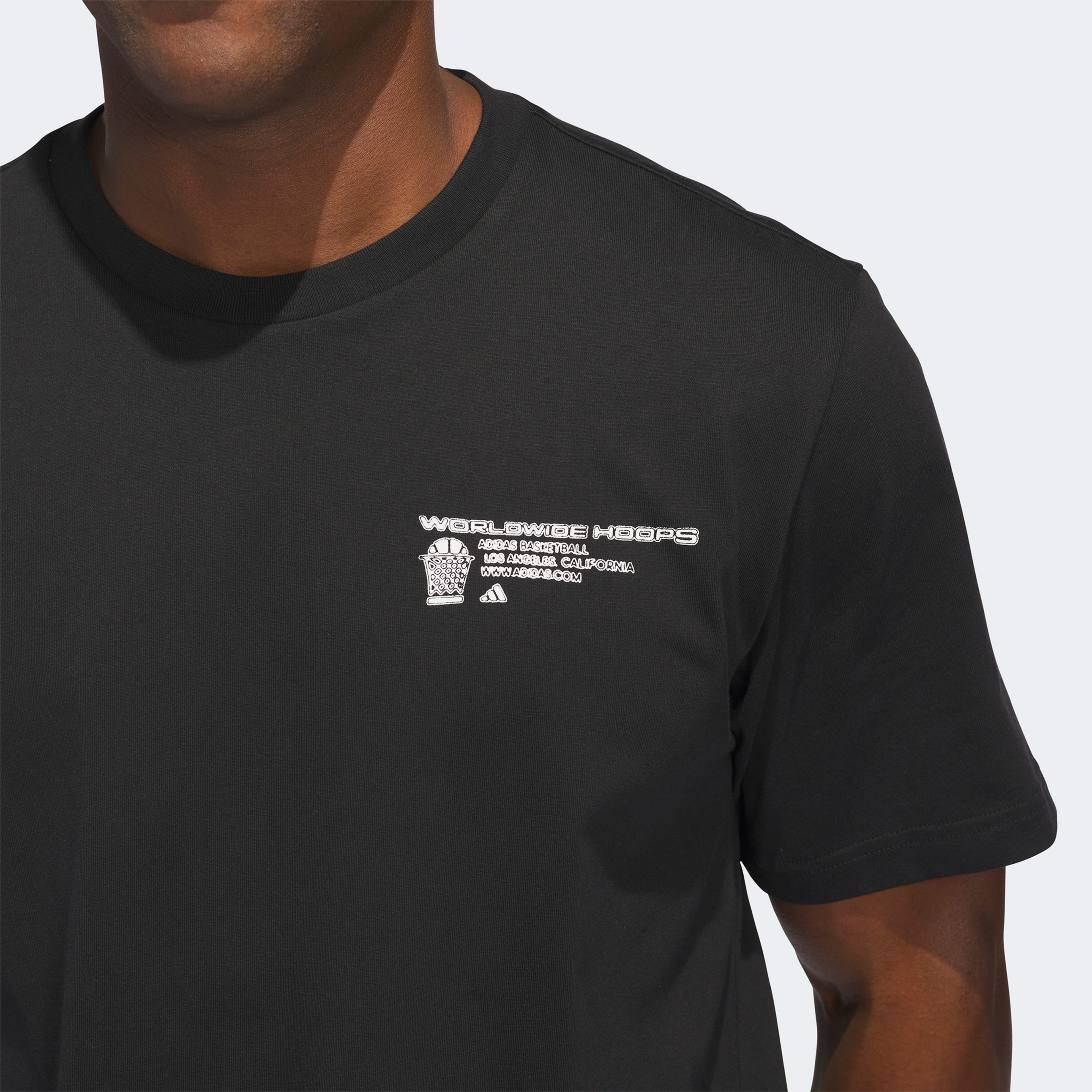 adidas Worldwide Hoops Graphic Erkek Siyah Basketbol T-Shirtü