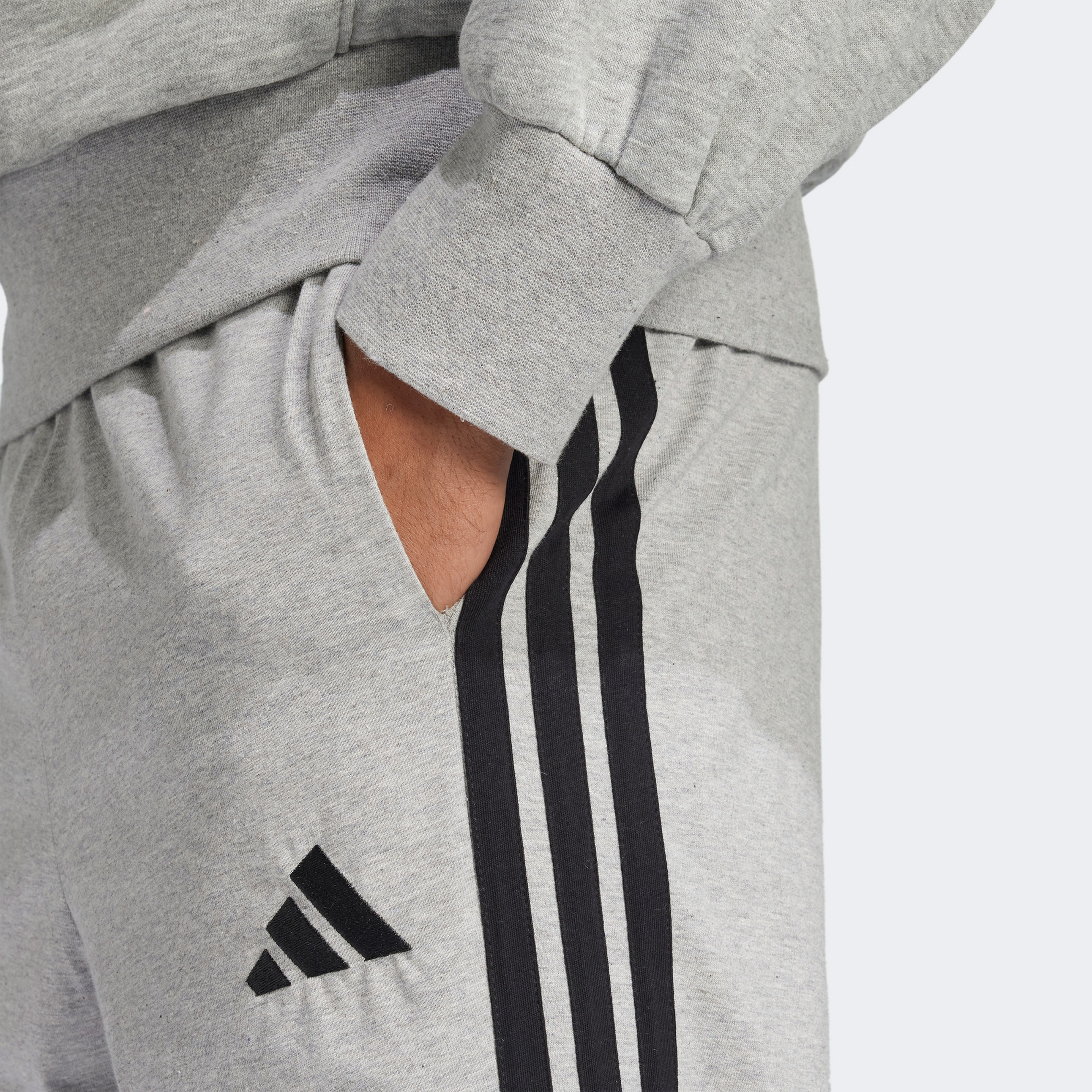 adidas Essentials 3 Stripes Single Erkek Gri Eşofman Altı