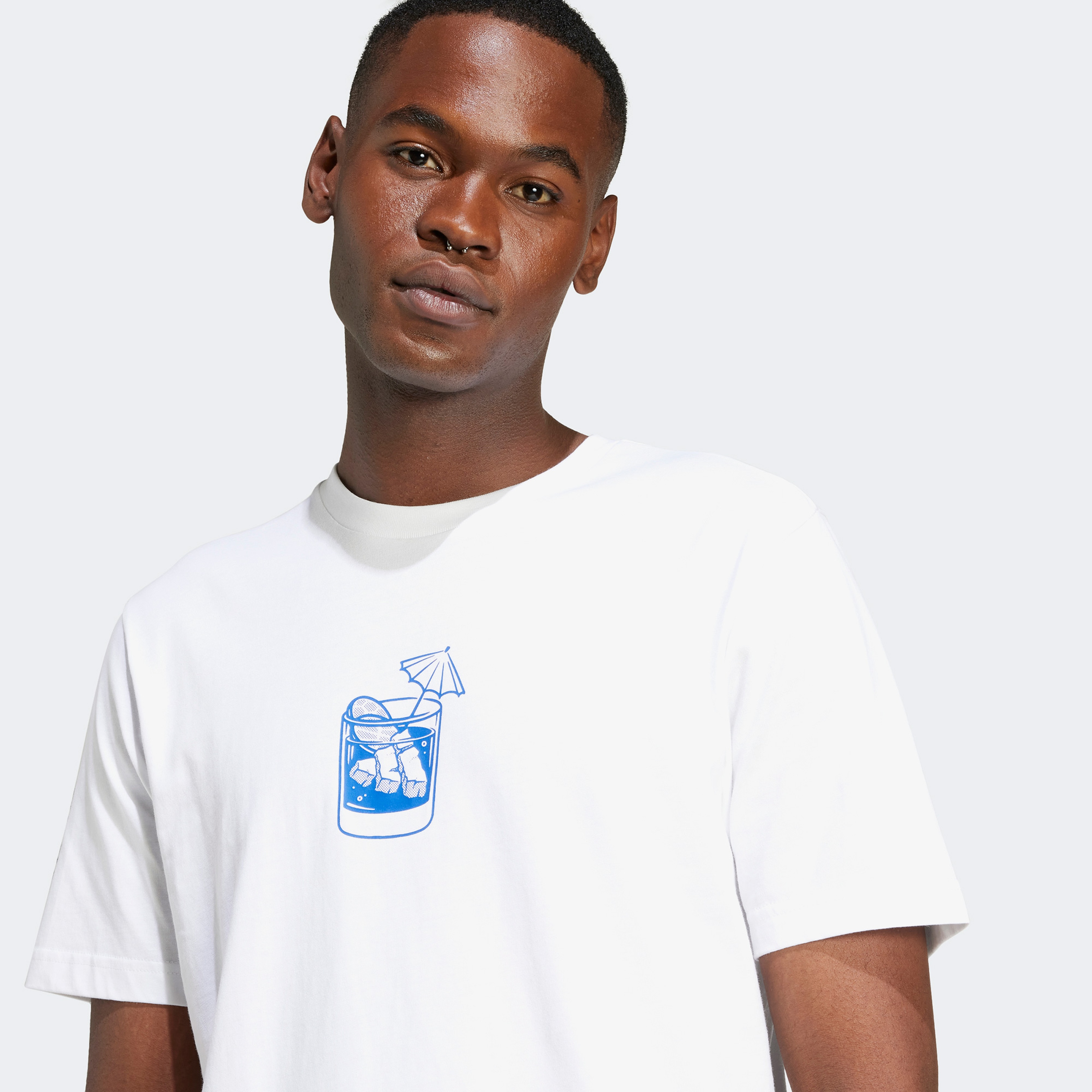adidas Lounge Drink Graphic Erkek Beyaz T-Shirt