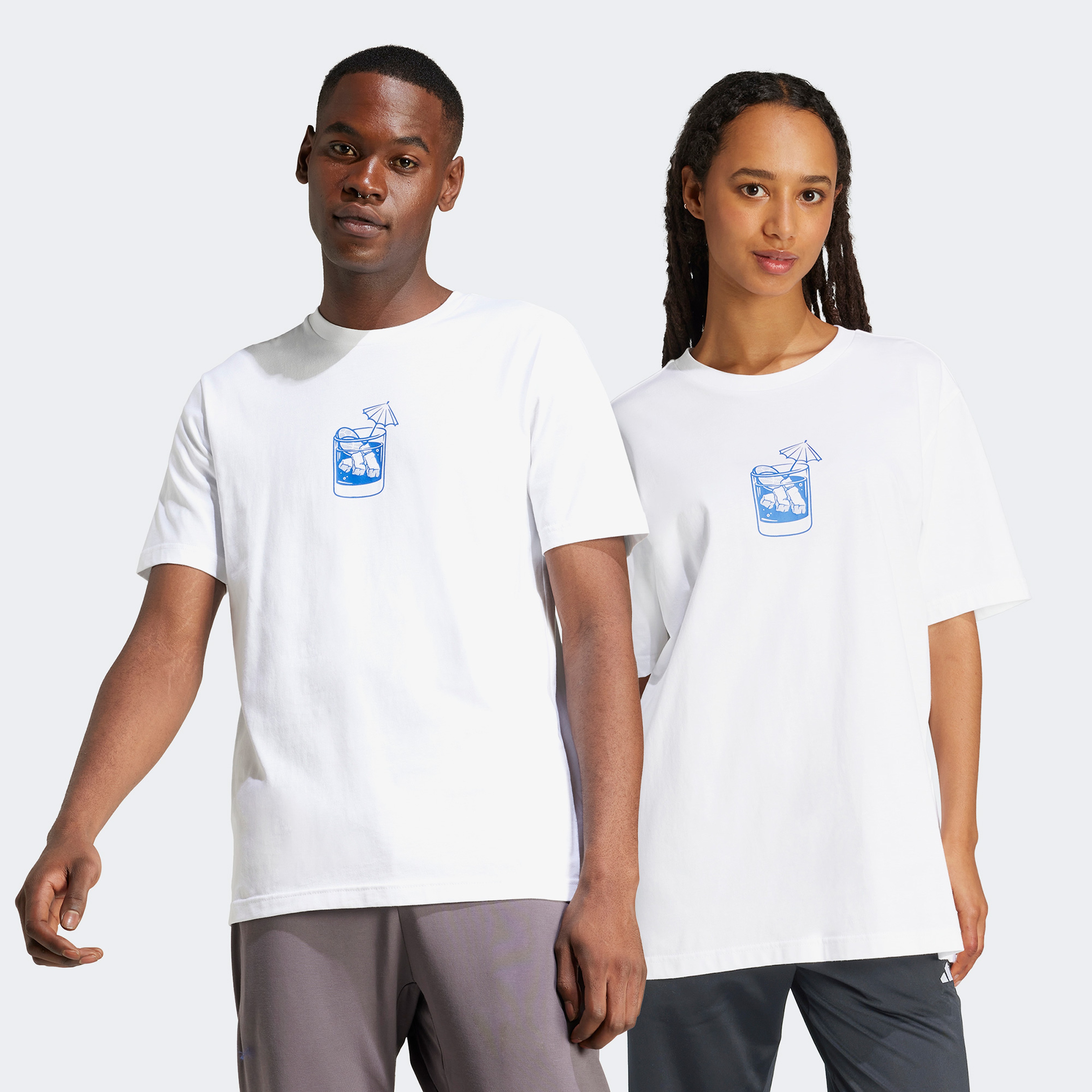 adidas Lounge Drink Graphic Erkek Beyaz T-Shirt